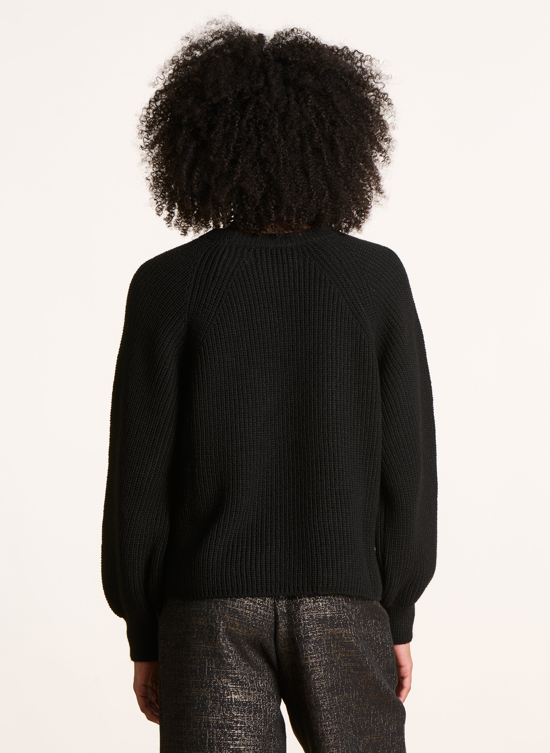 Kurzärmliger Pullover mit Rundhalsausschnitt LA FEE MARABOUTEE Schwarz