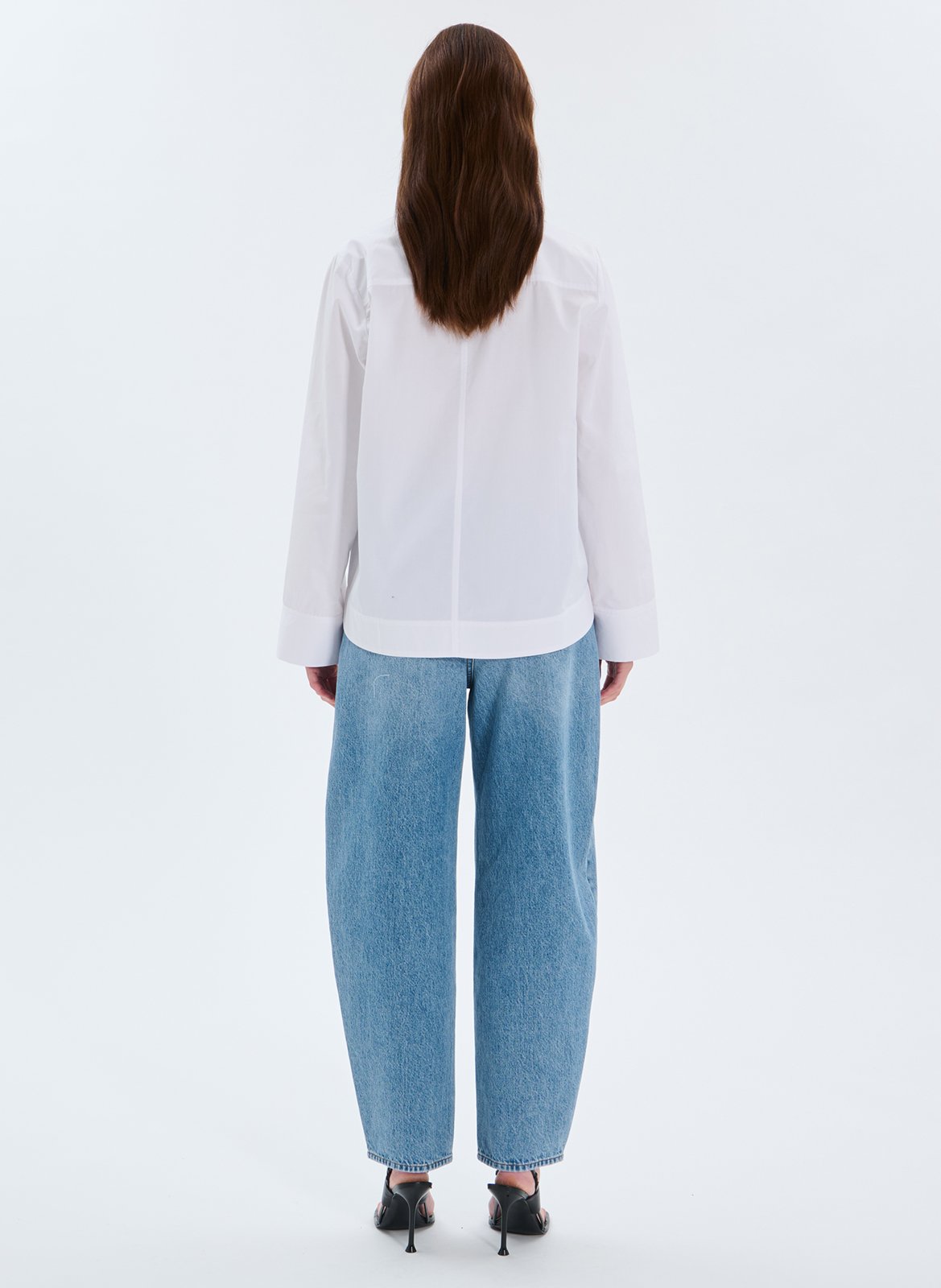 Weite Bluse mit einfarbigem Brusttasche ZAPA Weiss