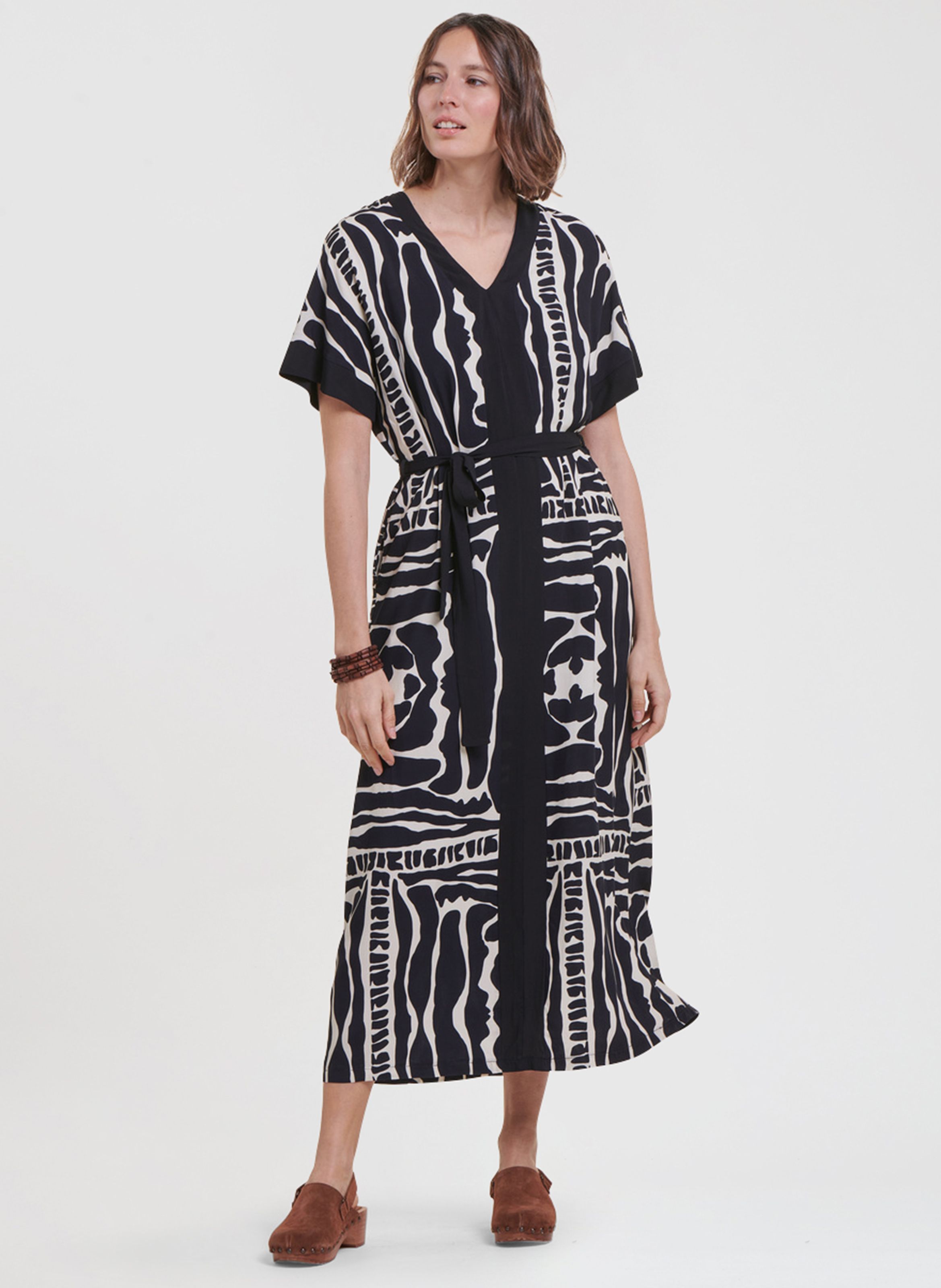 Long Loose fit Printed Dress Ecru Noir La Fee Maraboutee Women