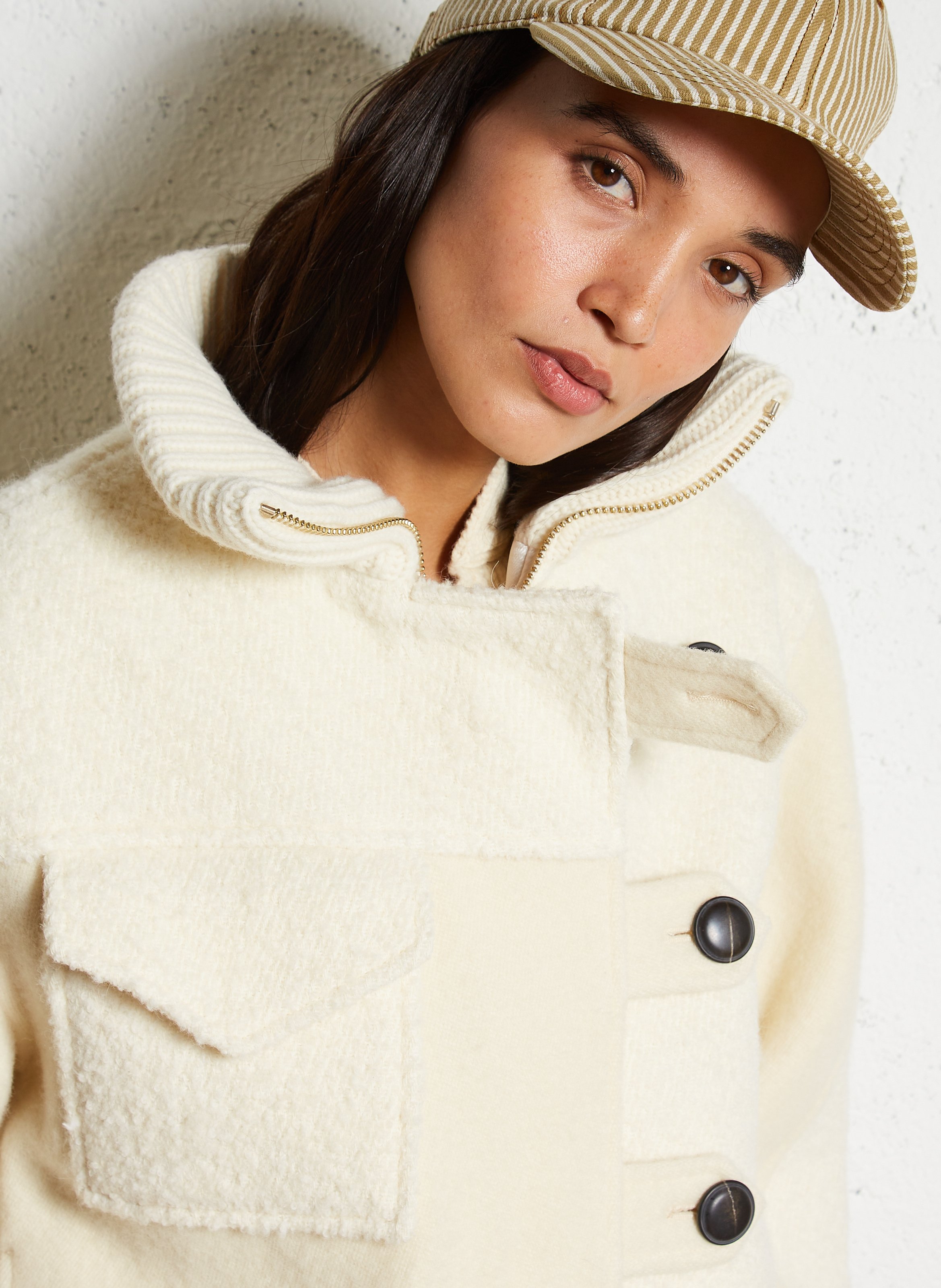 Straight-cut knit jacket Beige