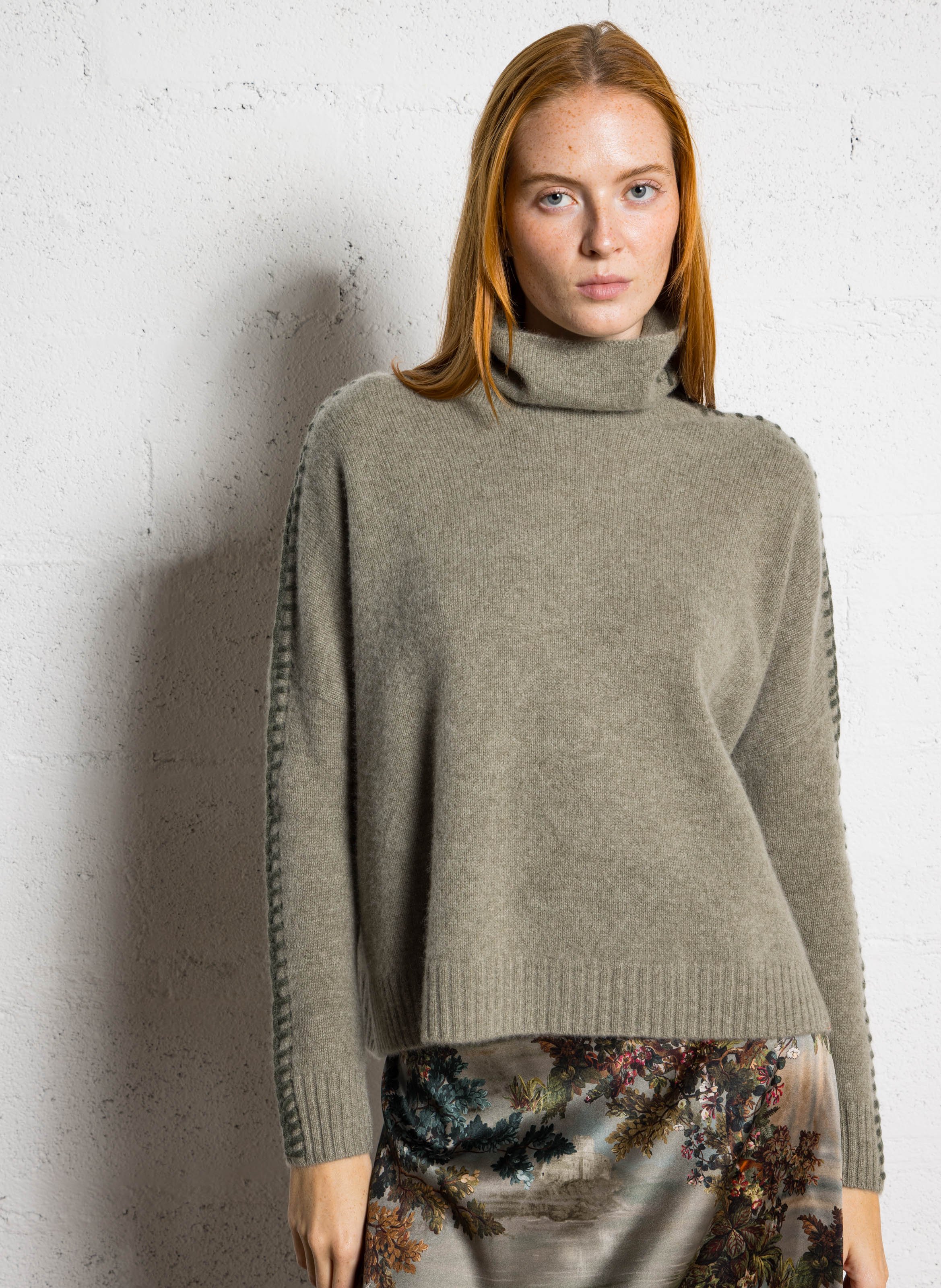 Wijde coltrui van kasjmier KUJTEN Kaki