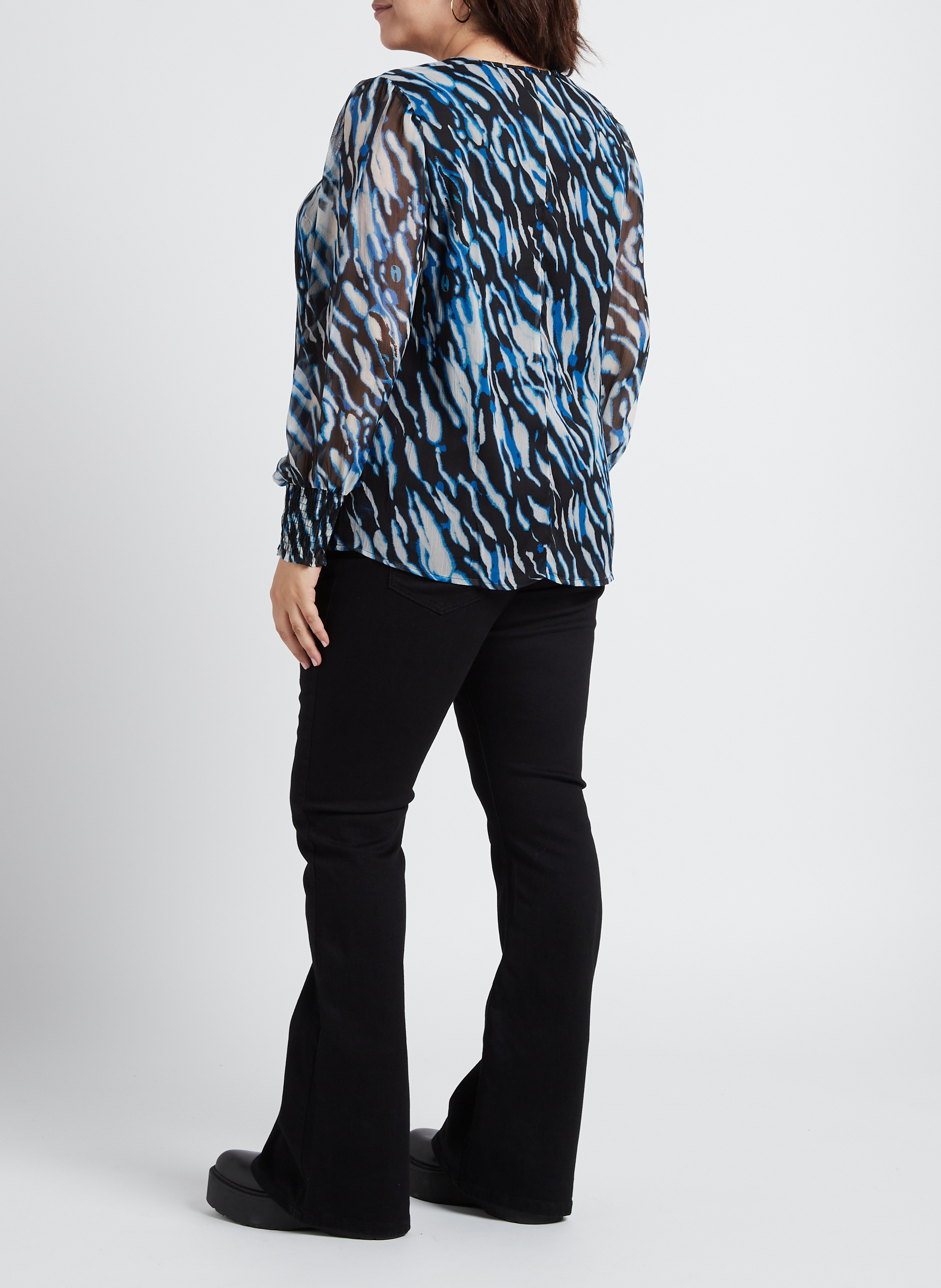 Top met V-hals en print EVOKED Zwart