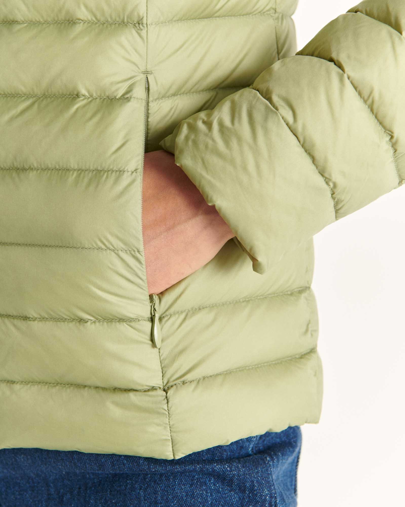 Lightweight down jacket JOTT Green