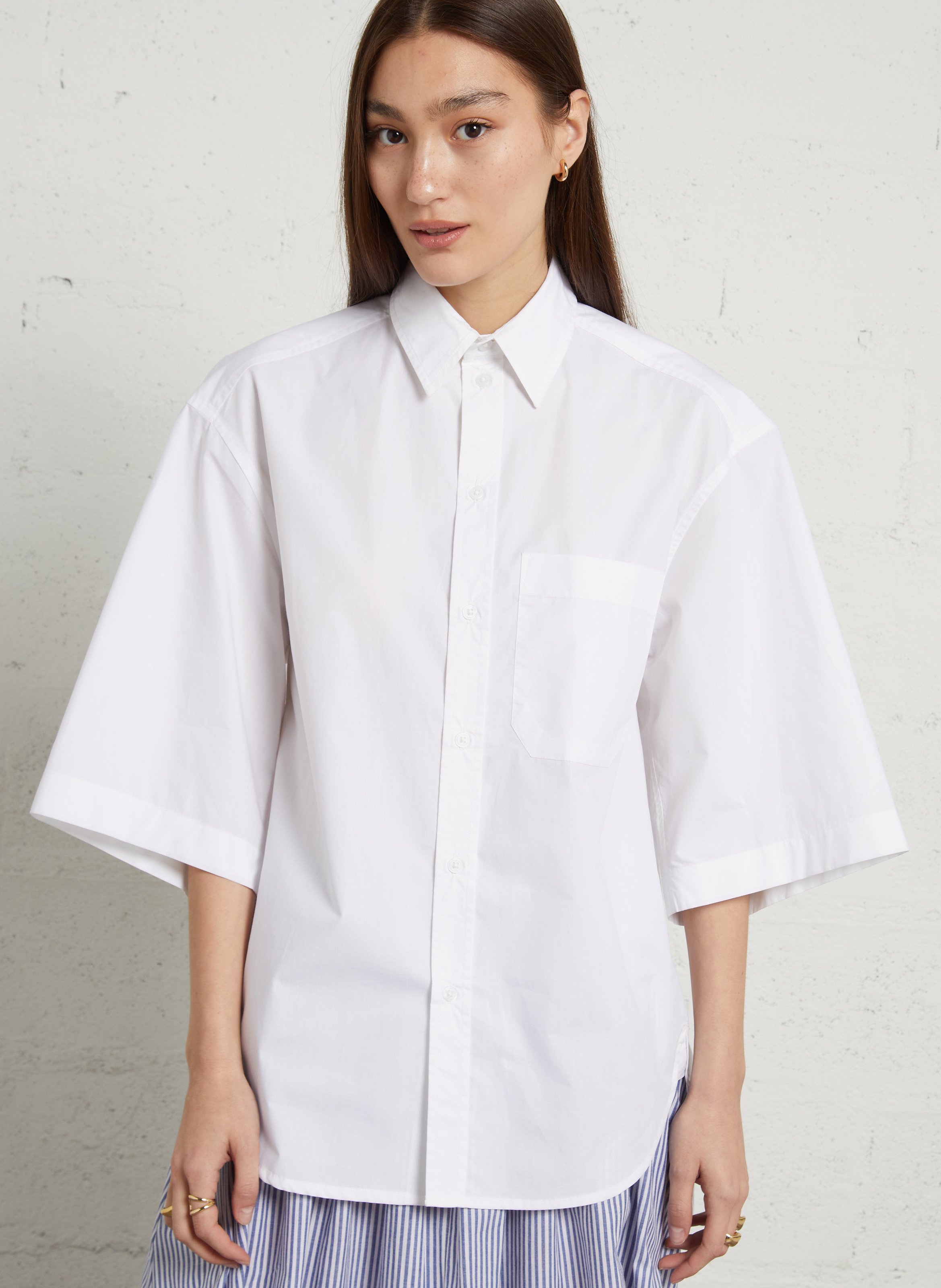 Oversized short-sleeve solid shirt RAE ANTWERP White