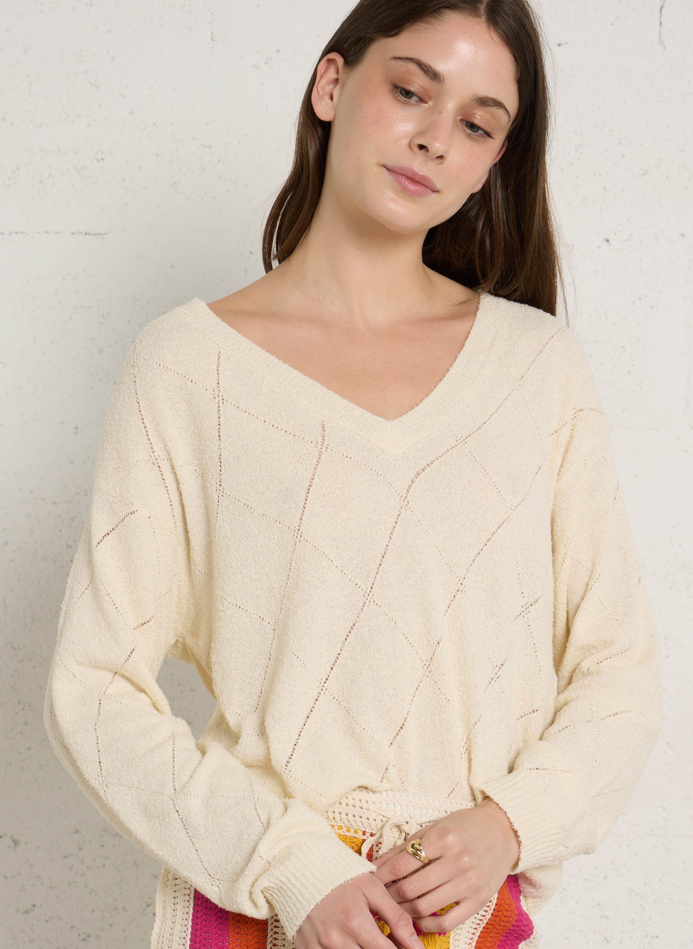 Pull droit col V en coton mélangé AMERICAN VINTAGE Beige
