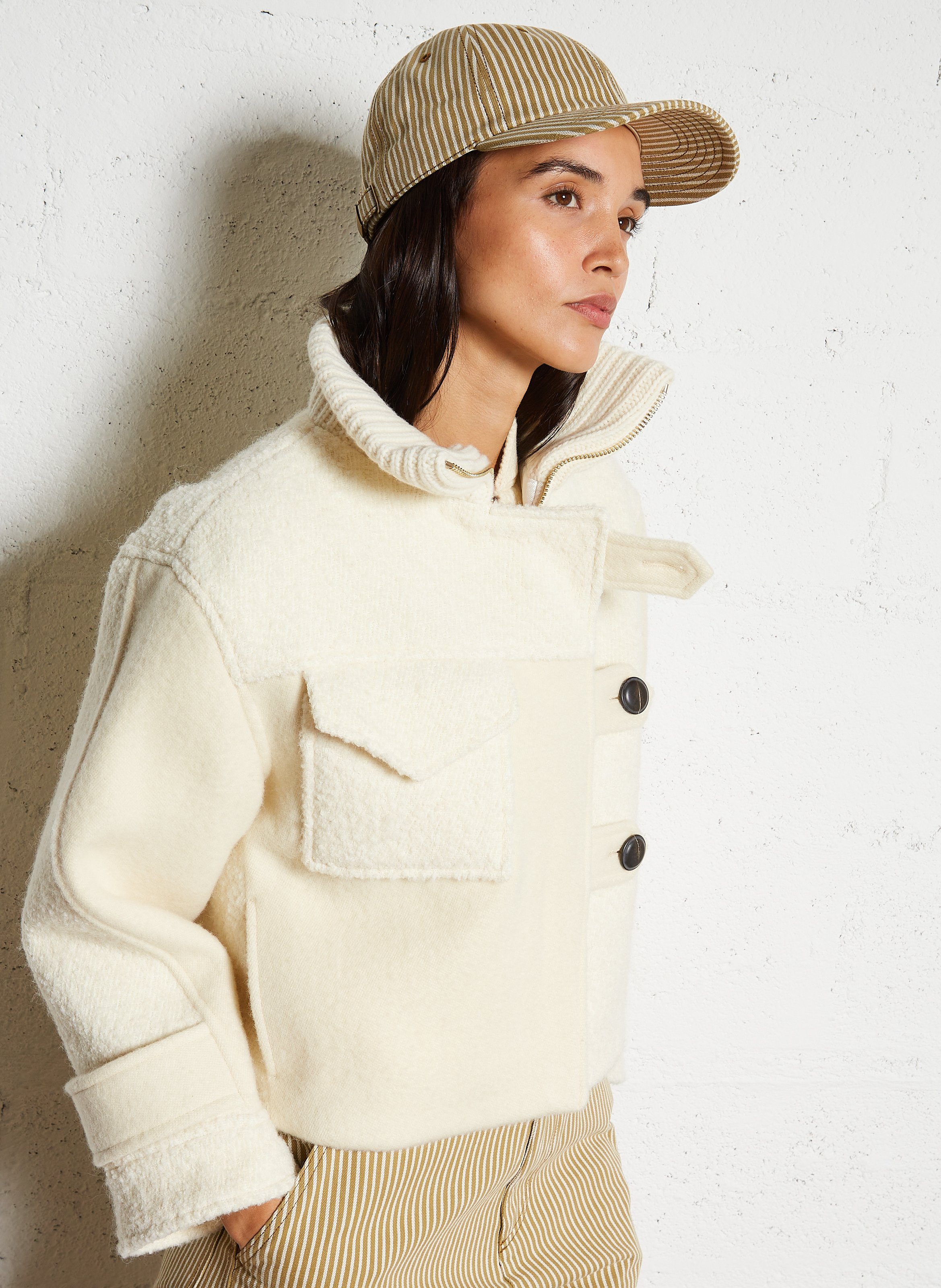 Straight-cut knit jacket Beige