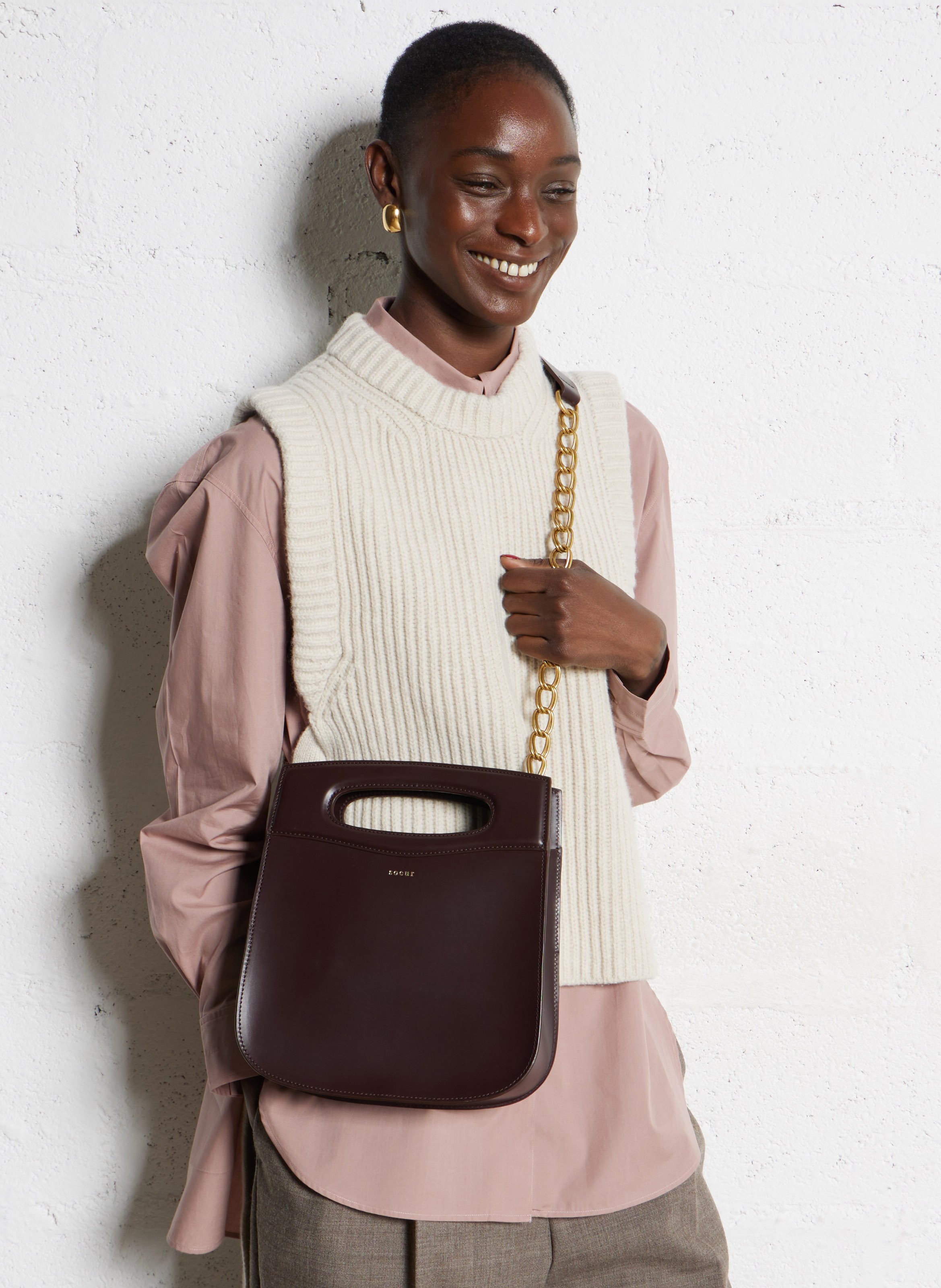 Calfskin leather shoulder bag SOEUR Red