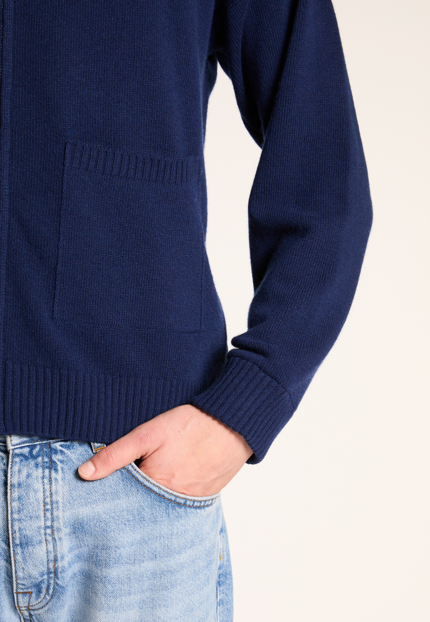 Dual-material wool cardigan MAISON MONTAGUT Blue