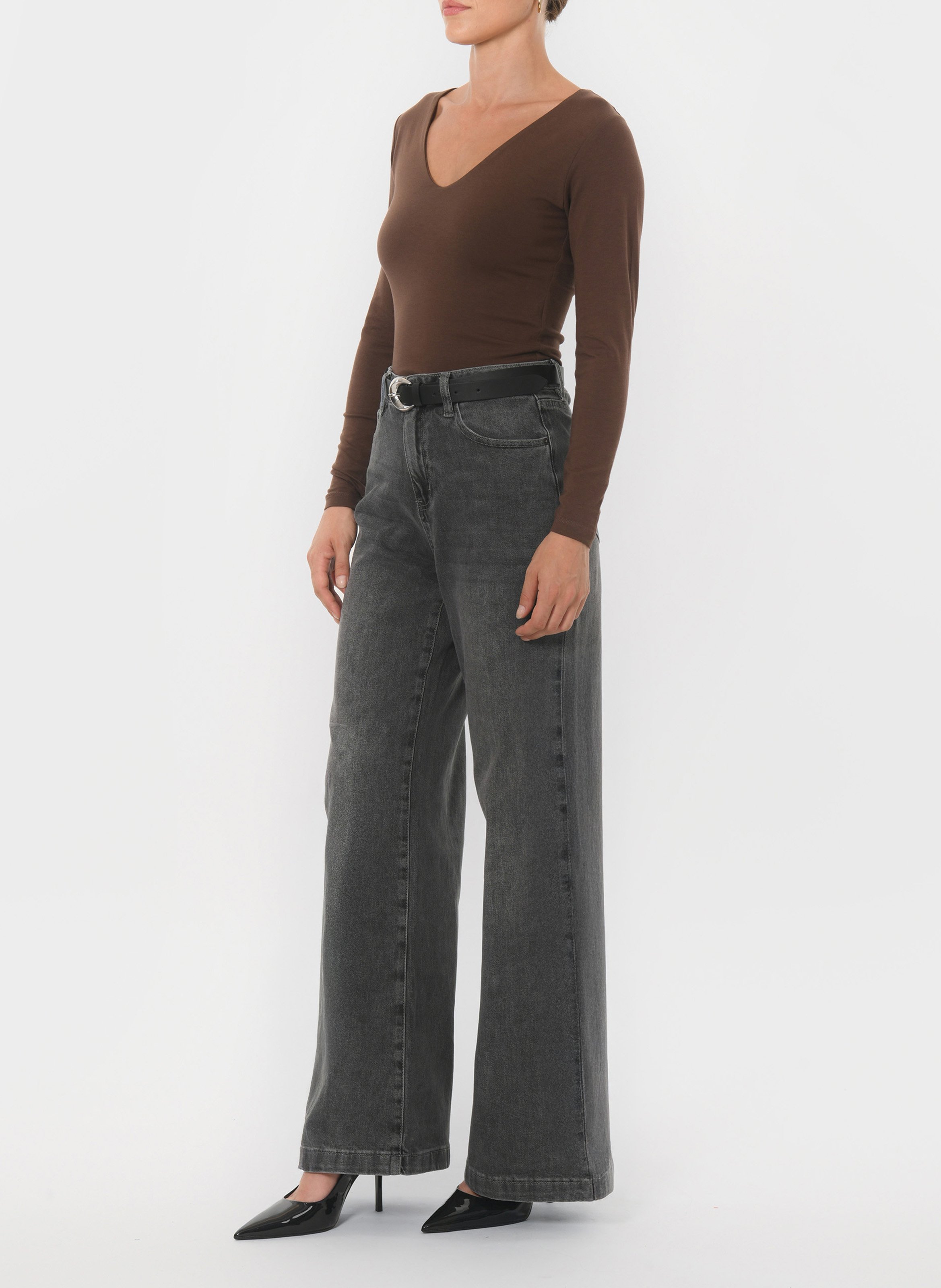 Tee-shirt moulant col V en coton mélangé KOOKAI Beige