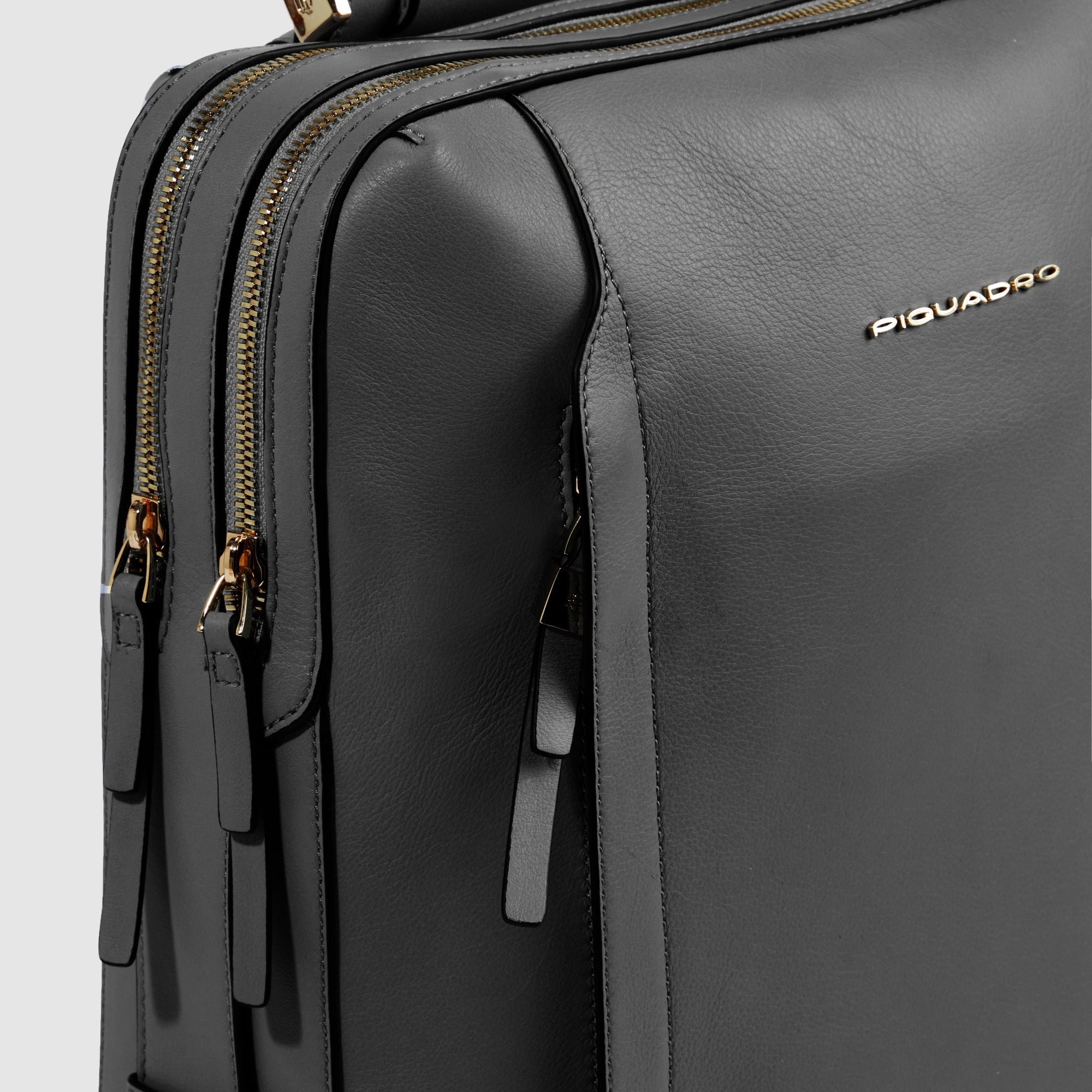 Women's backpack for 15.6" laptop PIQUADRO Black