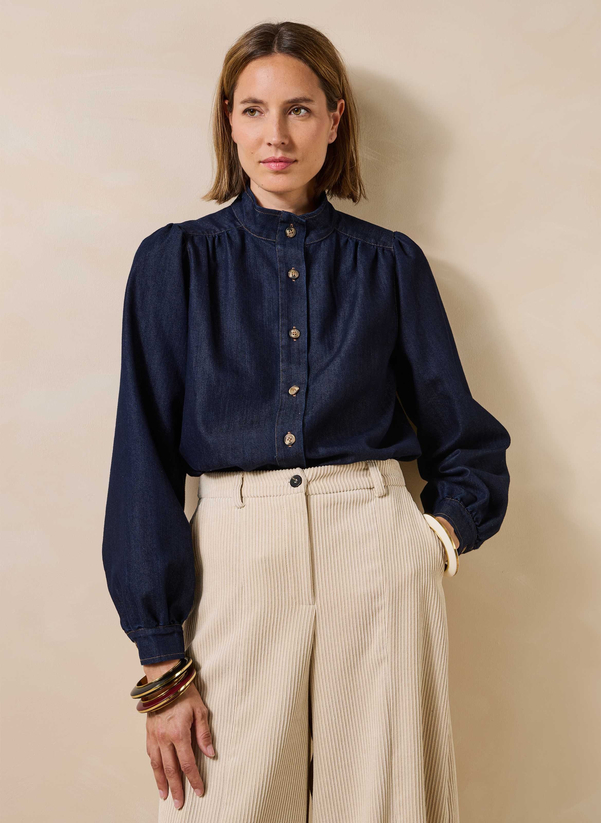 Straight shirt with high collar in blended cotton LA FEE MARABOUTEE