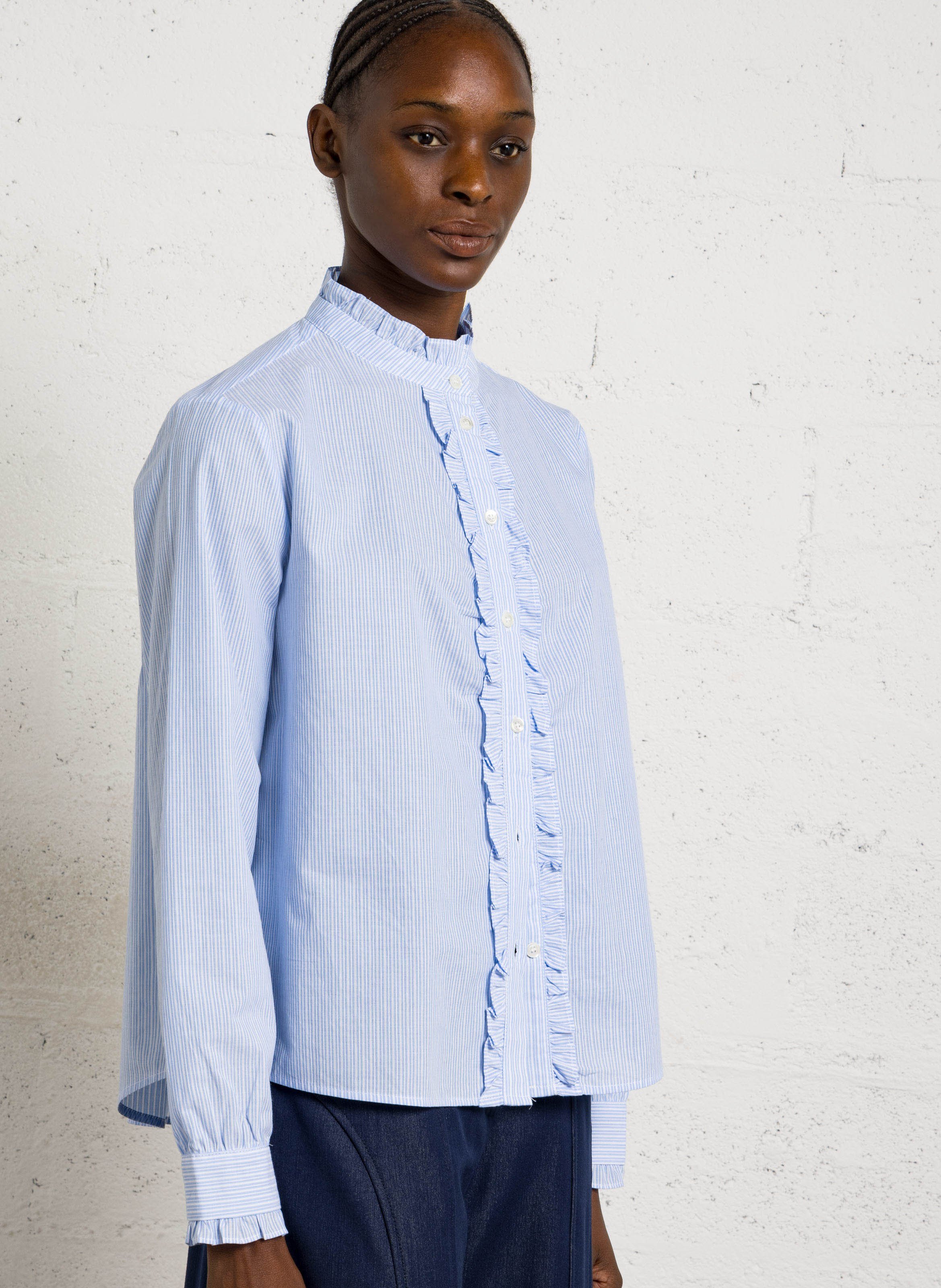 Rechte, gestreepte, katoenen blouse met klassieke kraag JC SOPHIE Blauw