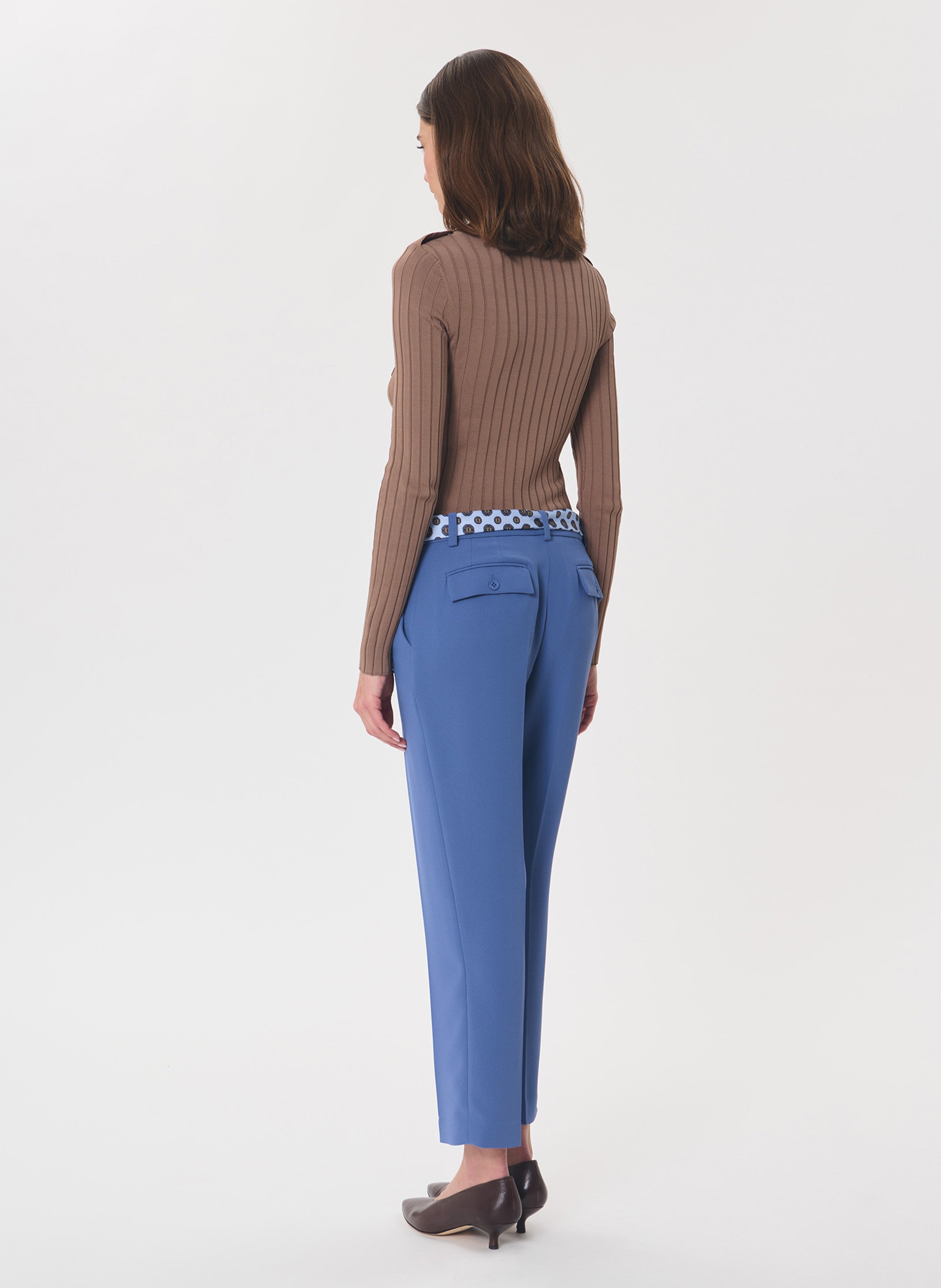Pantalon droit ajusté à ceinture foulard TARA JARMON Bleu