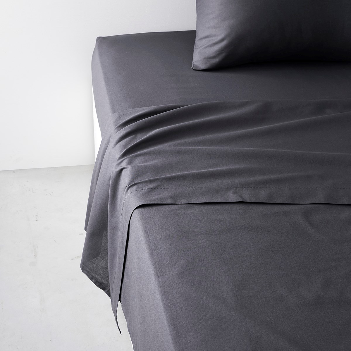 Flat sheet for bed in plain cotton Grey