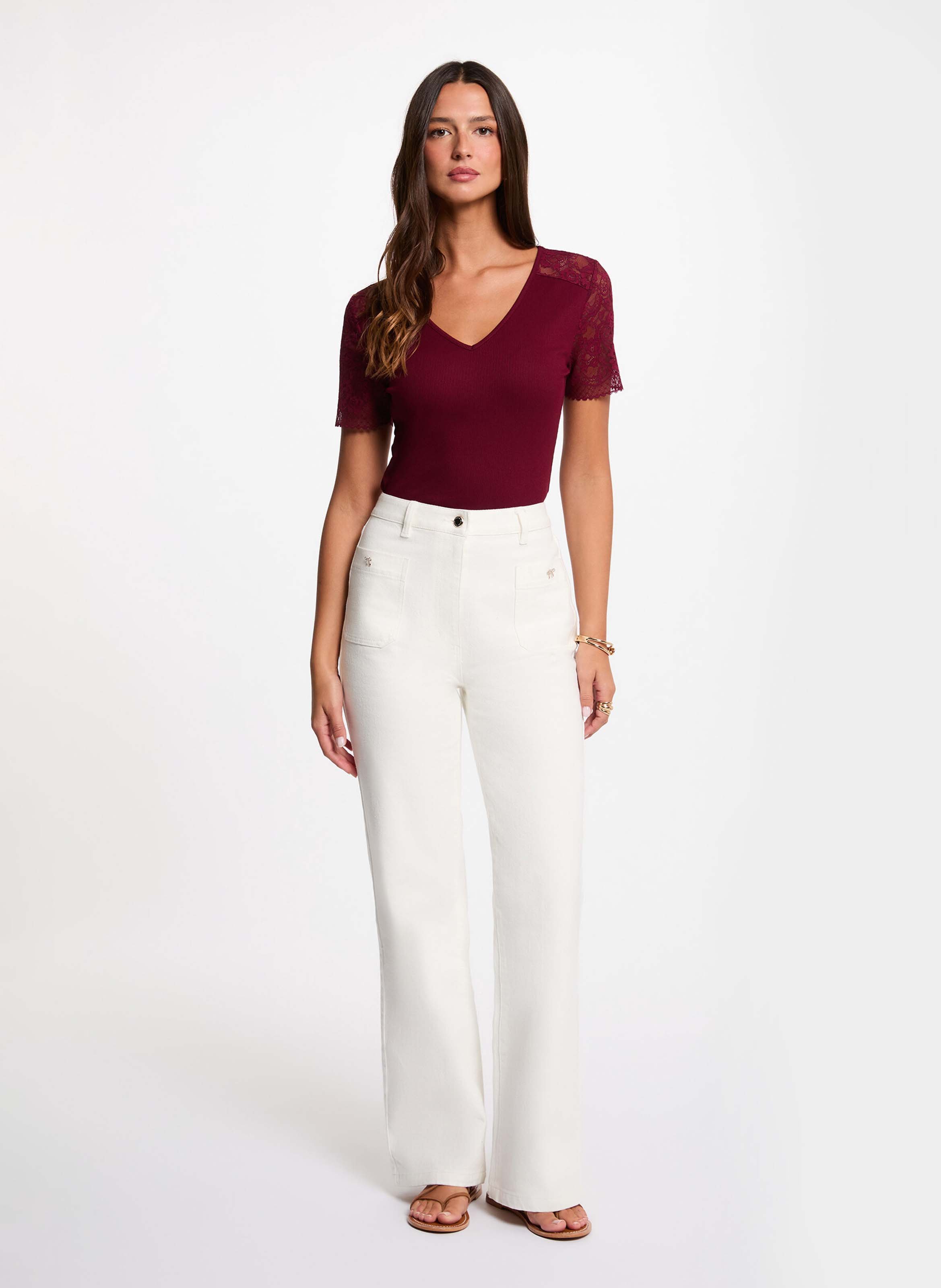 Top ajusté manches courtes en dentelle MORGAN Rouge