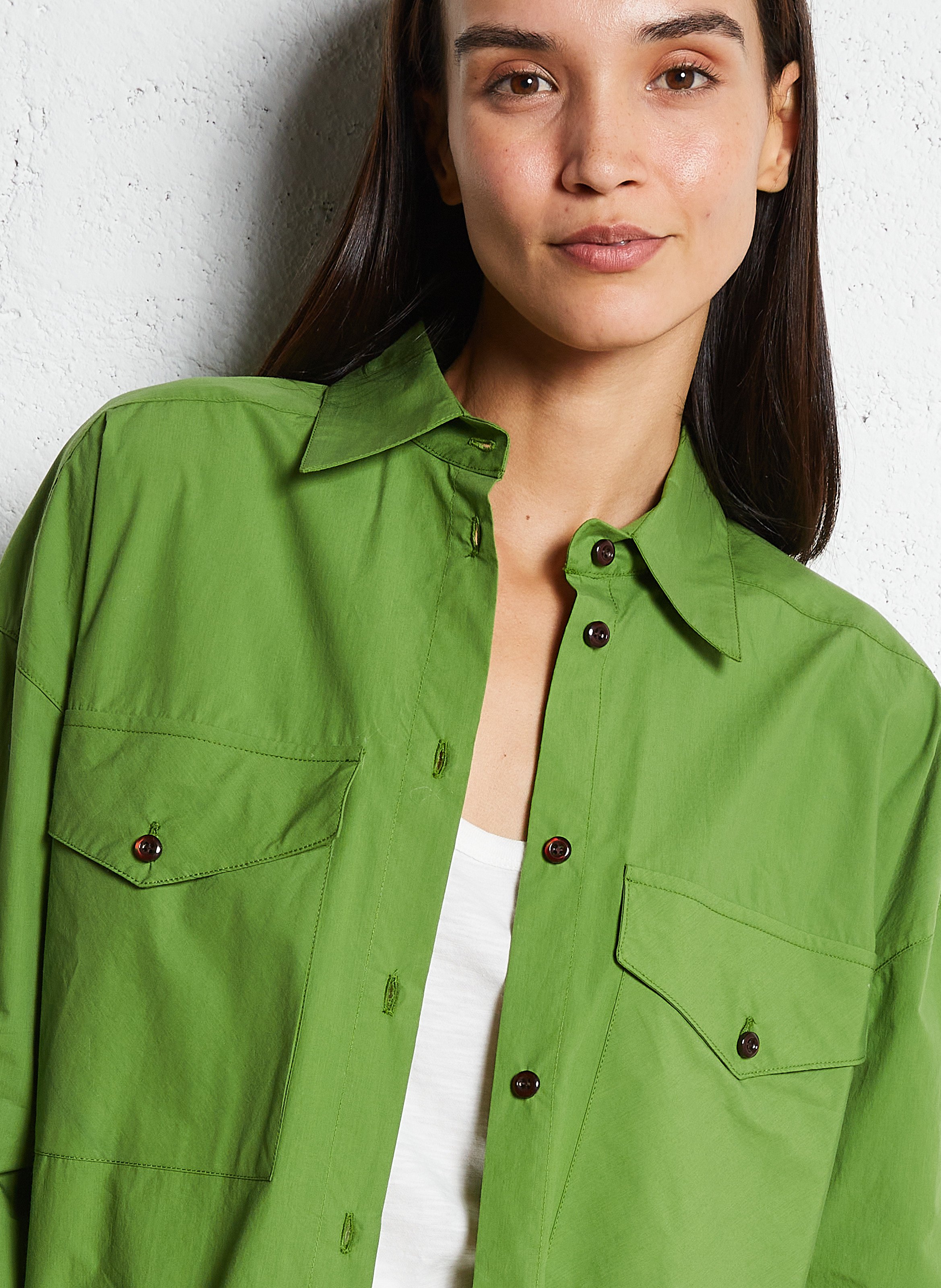 Oversized, katoenen blouse met klassieke kraag BELLEPIECE Groen