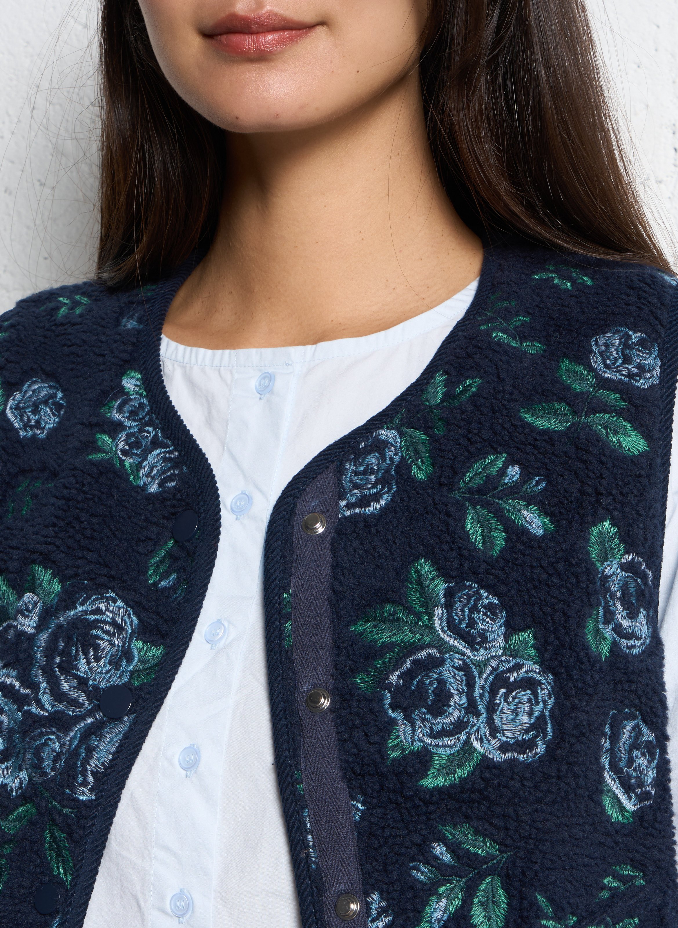 Veste droite col V brodée THE TINY BIG SISTER Bleu