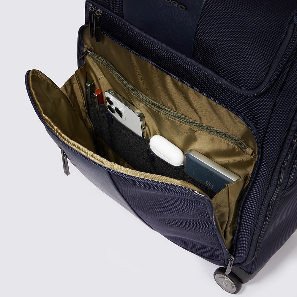 Cabin trolley suitcase with 4 wheels, compartment for laptop and iPad® Pro 12.9, and TSA lock PIQUADRO Blue