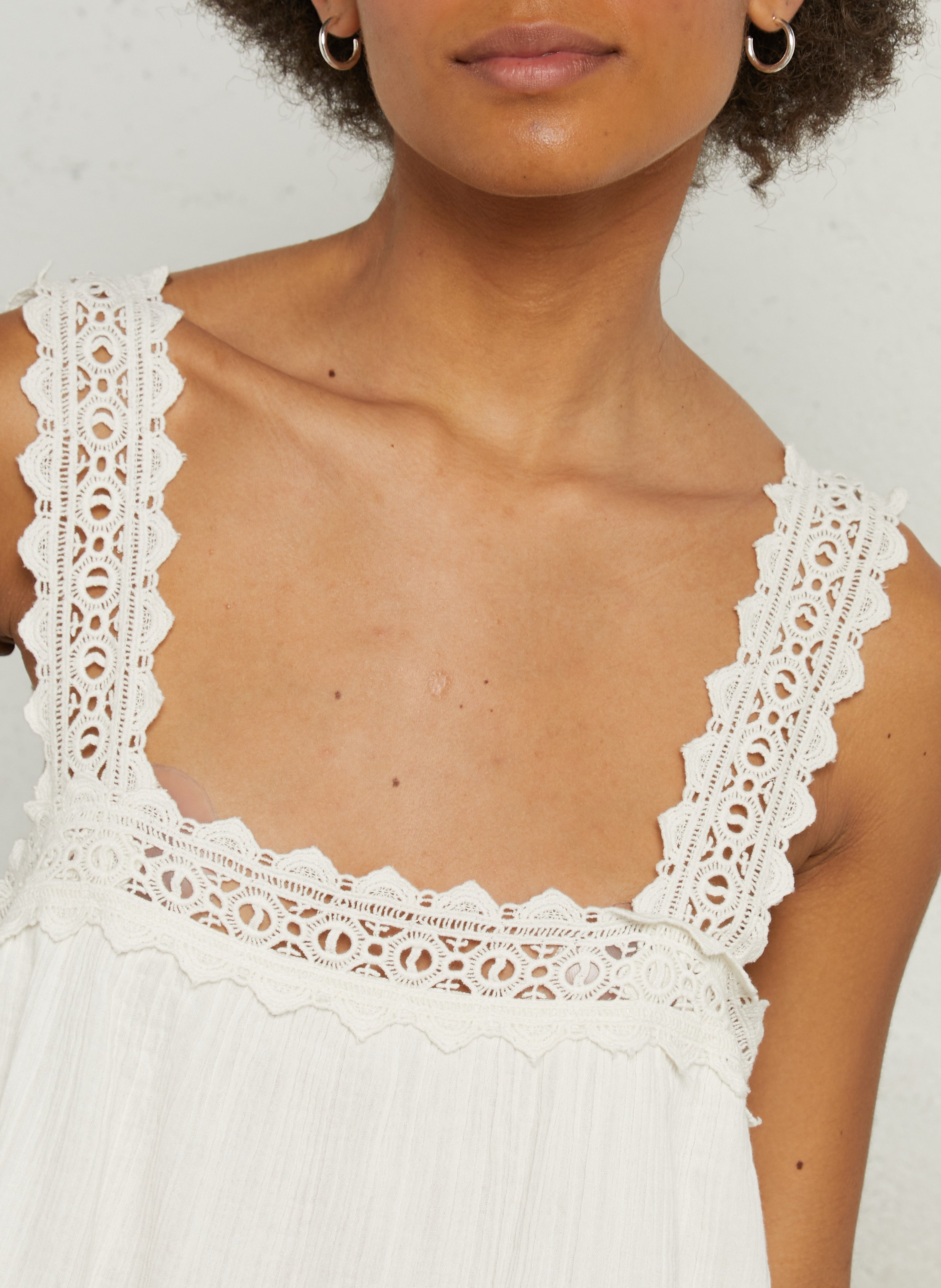 Rechte top met vierkante halslijn van biologisch katoen LOUISE MISHA Wit