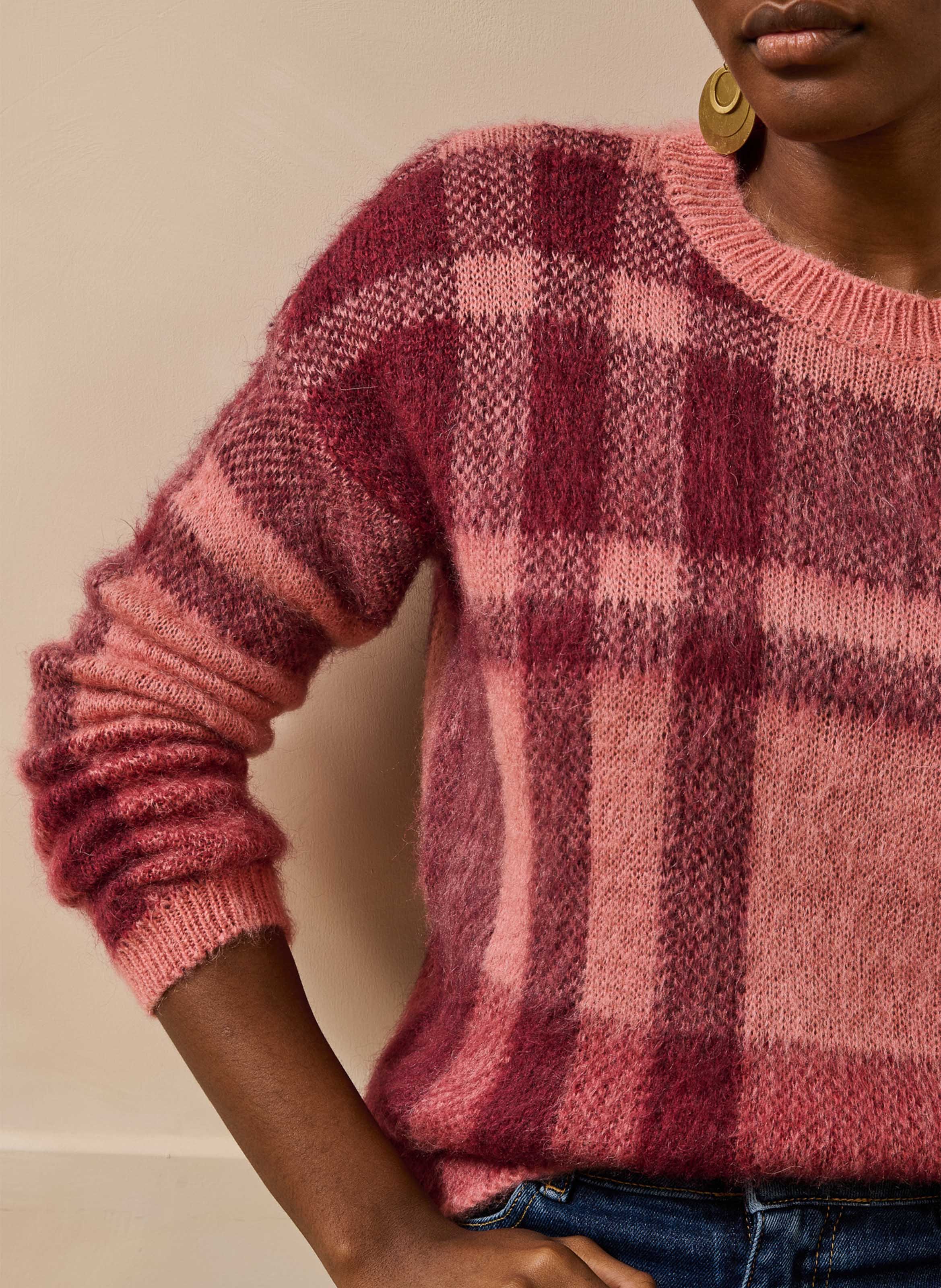 Pull jacquard motif carreaux en mohair mélangé LA FEE MARABOUTEE Rose