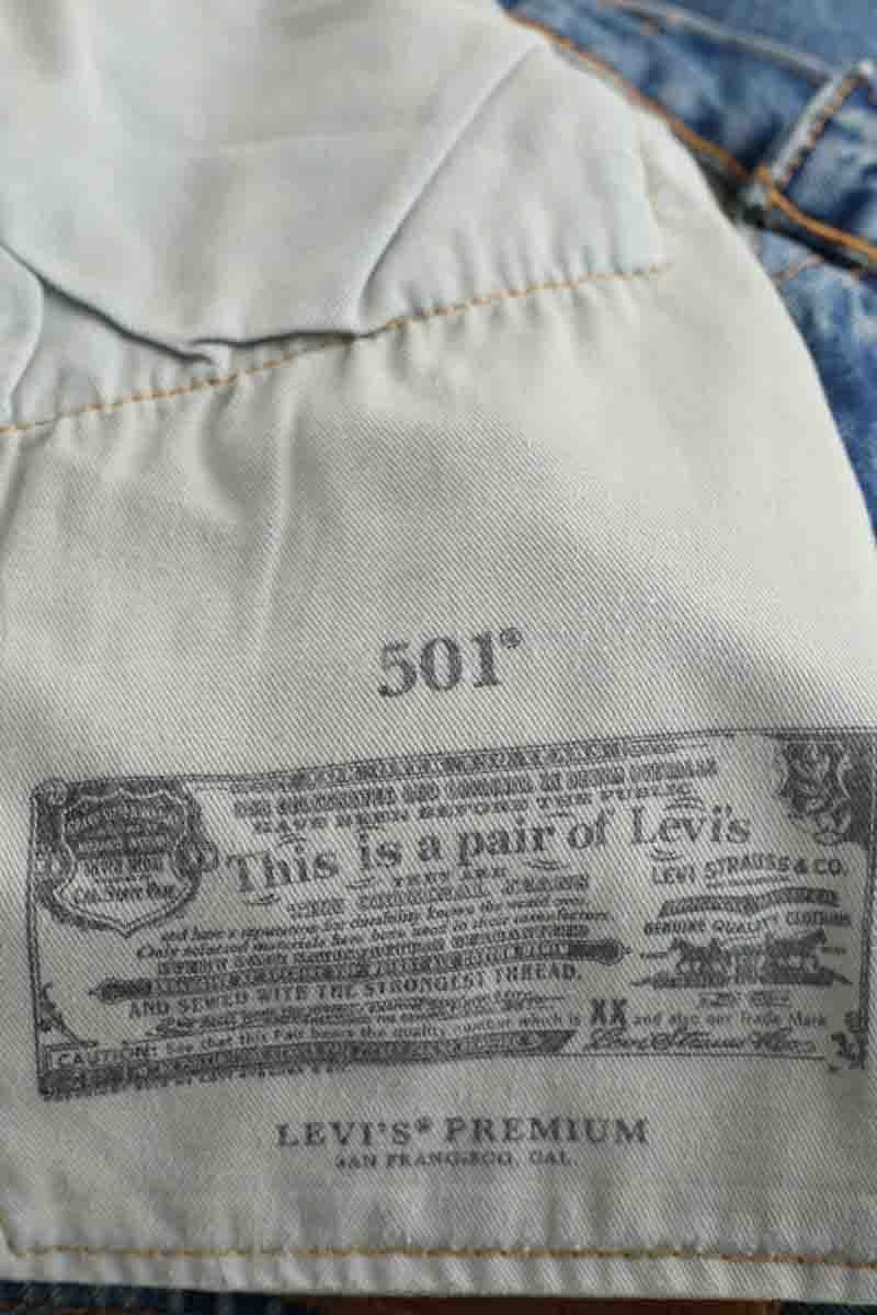 Bermuda shorts LEVI'S - Seconde main Blue