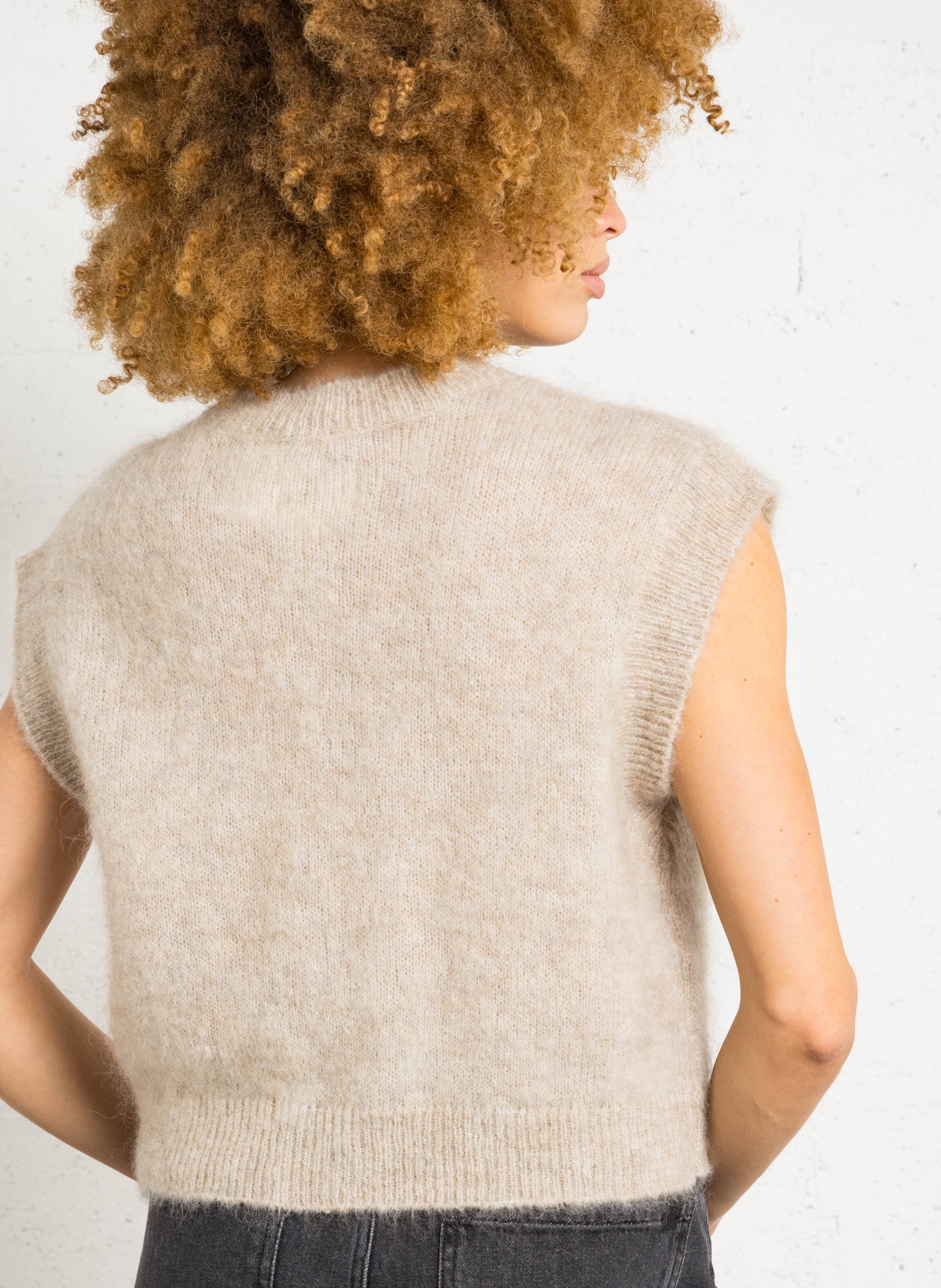 Oversized round neck wool blend vest DES PETITS HAUTS Beige