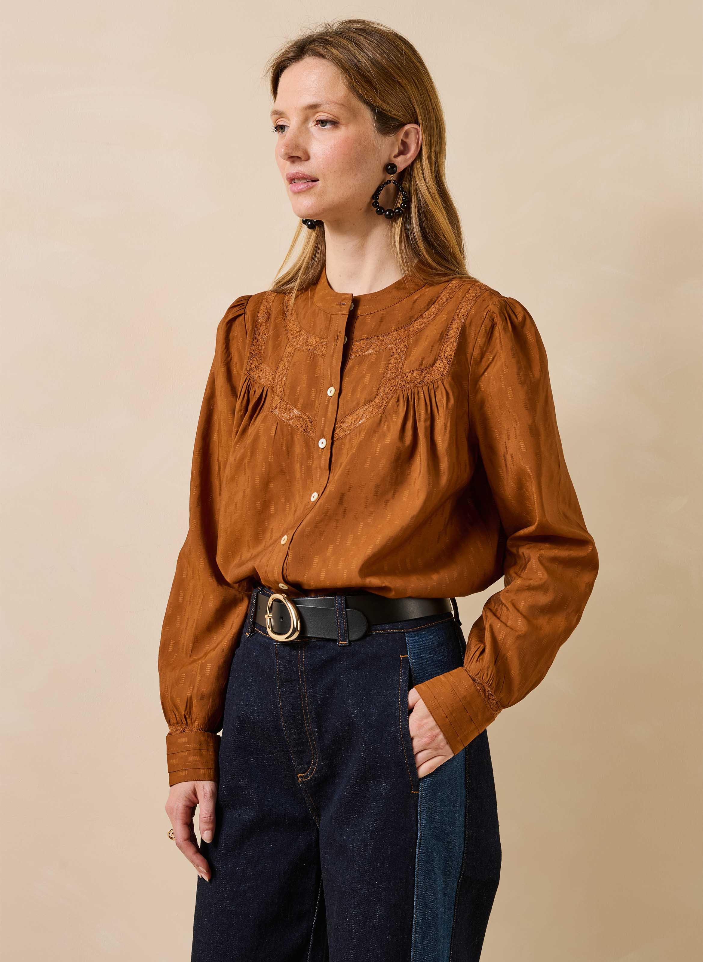 Blouse with round collar LA FEE MARABOUTEE Brown