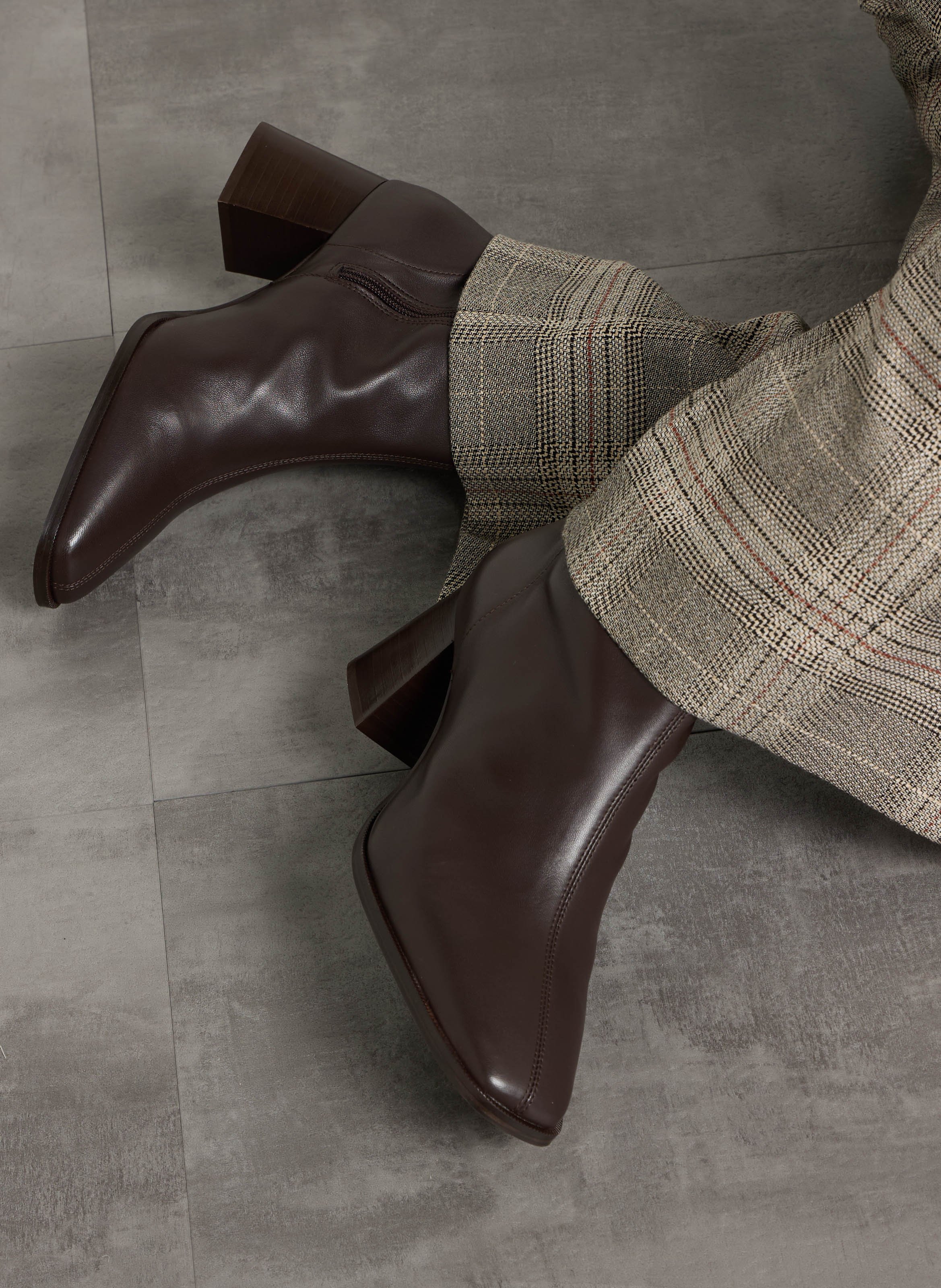 Leather mid-calf boots BOBBIES Brown