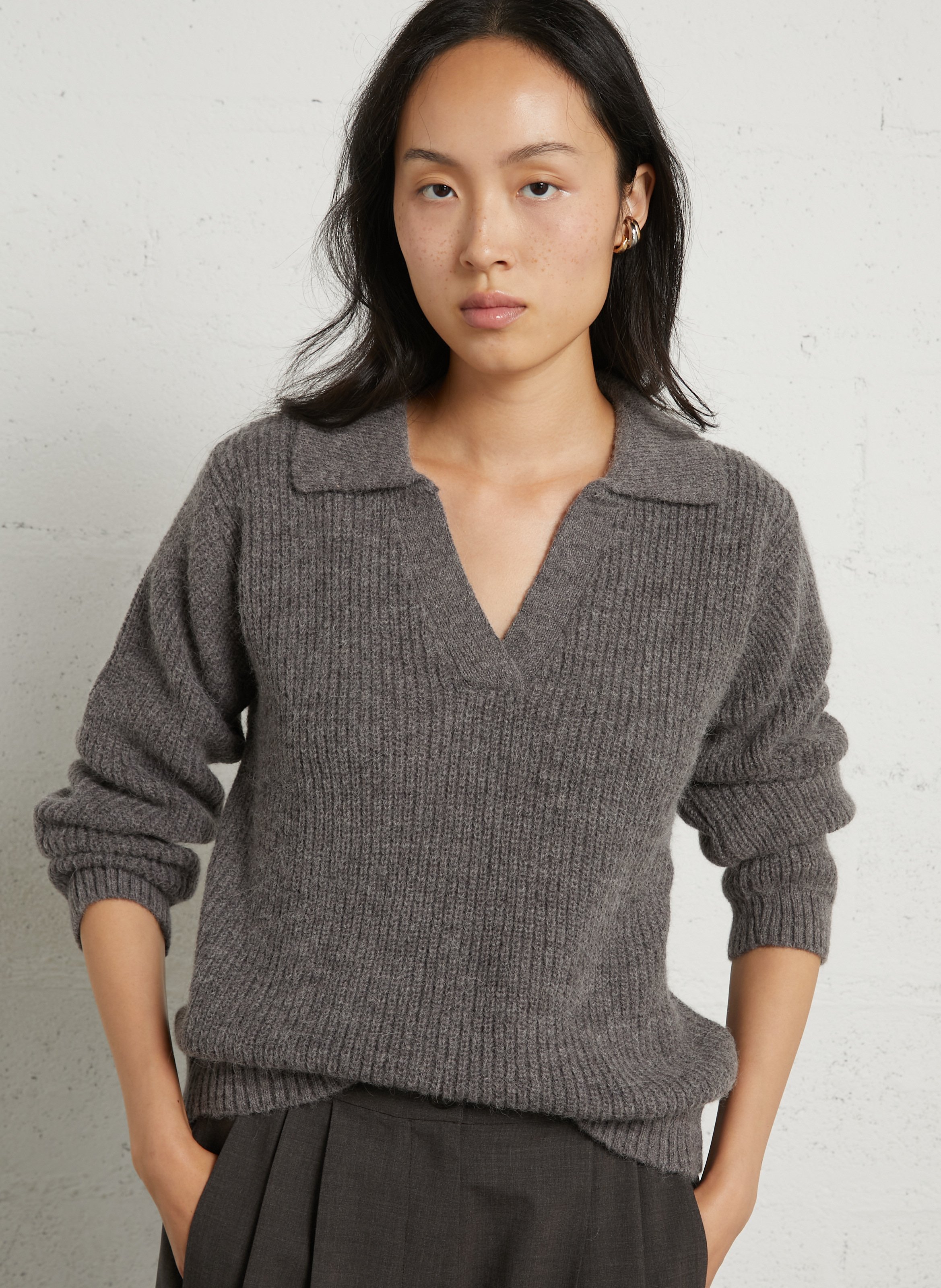 Gerade geschnittener Strickpullover DIEGA Grau