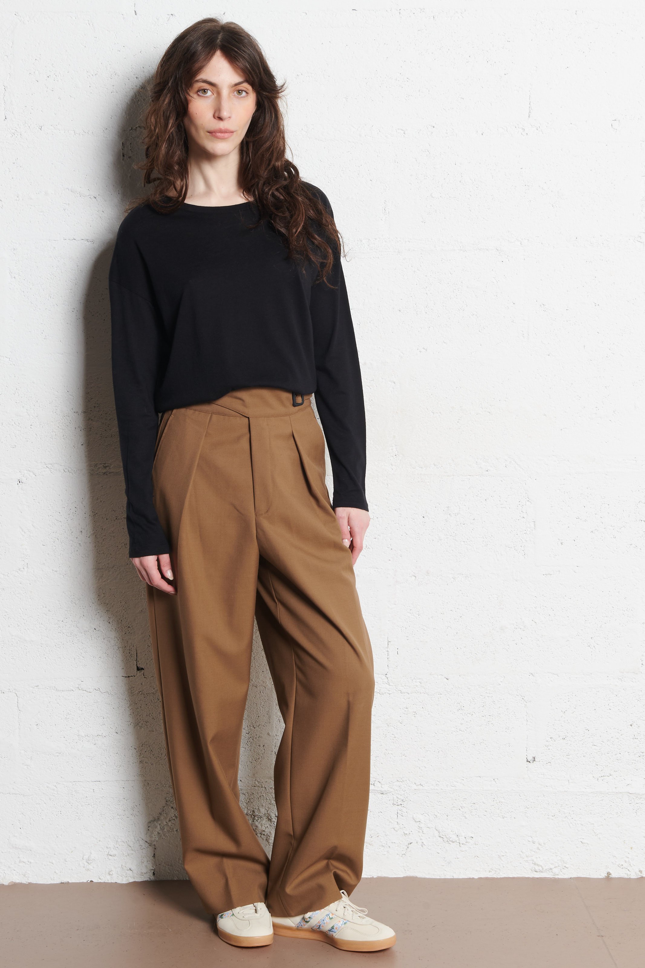 Tee-shirt ample col bateau en coton et cachemire MAJESTIC FILATURES Noir