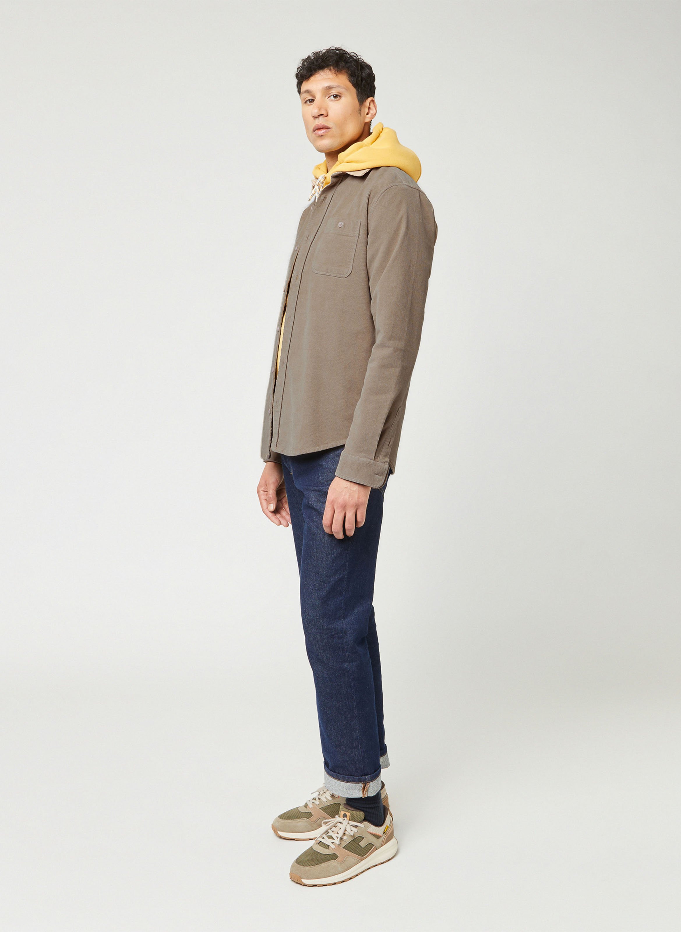 Chemise col classique en velours côtelé FAGUO Beige