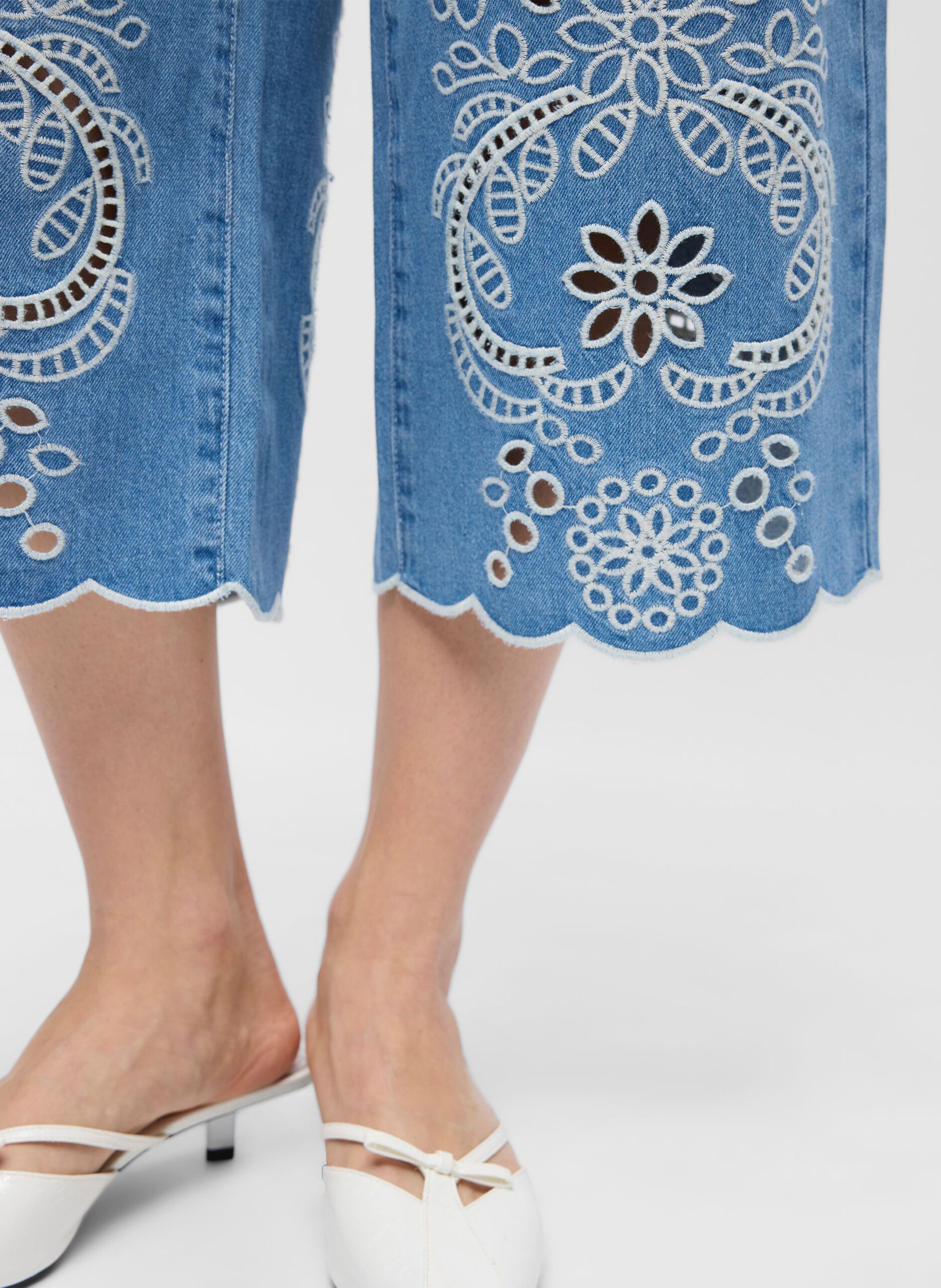 Gerade geschnittene Bermudashorts aus Baumwoll-Mix OBJECT Blau
