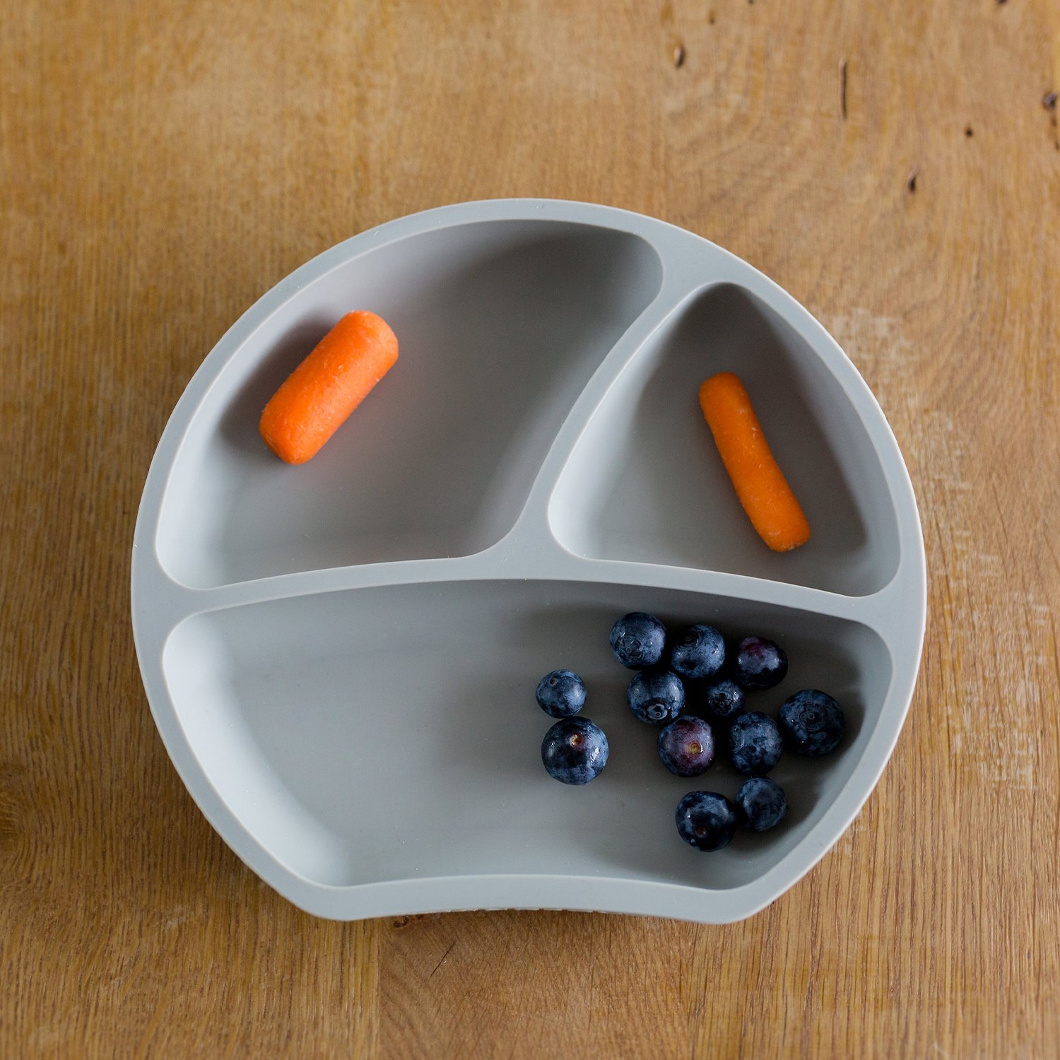 Assiette ventouse en silicone KINDSGUT Gris