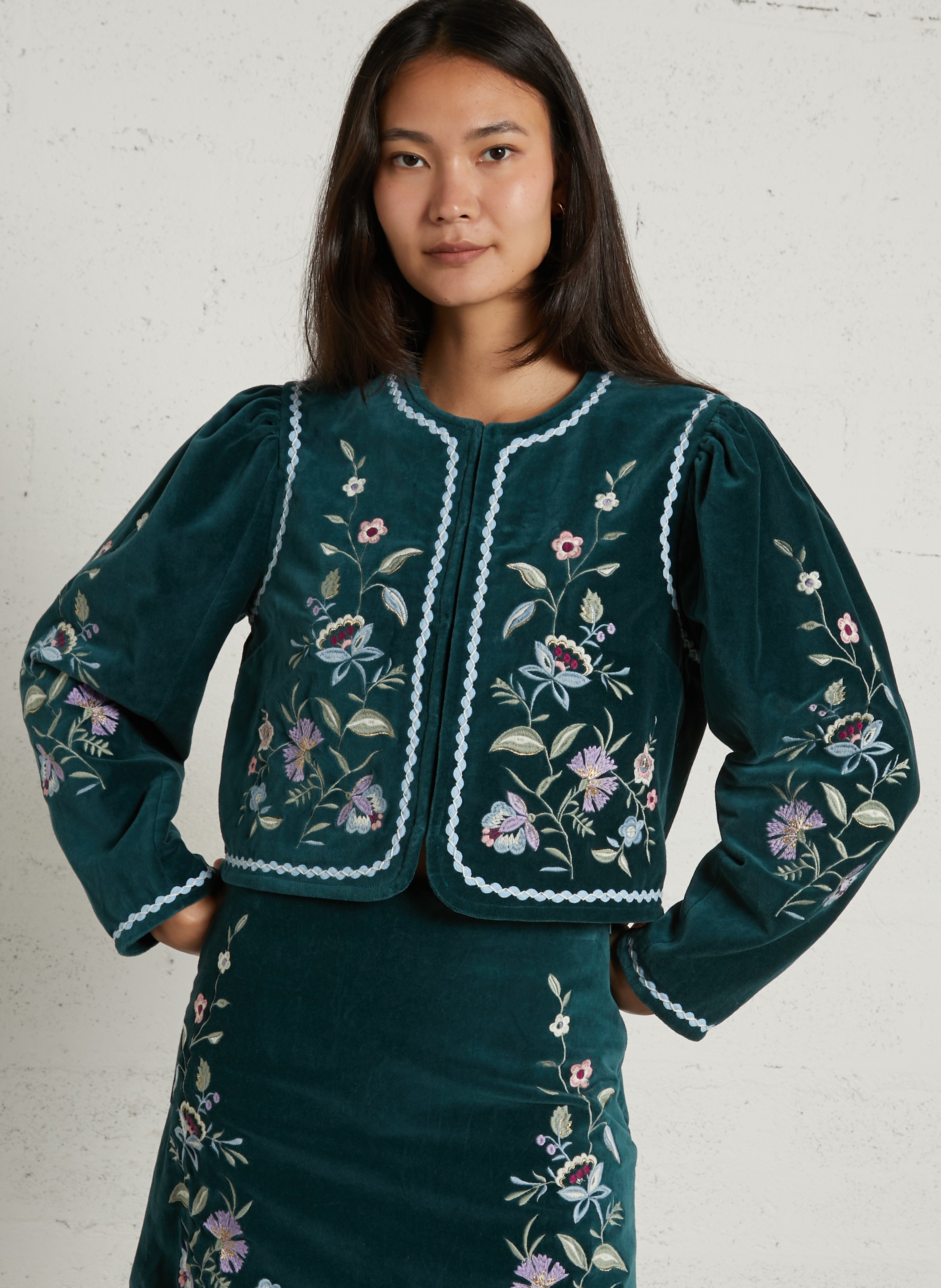 Bestickte Samtjacke LOUISE MISHA Grun