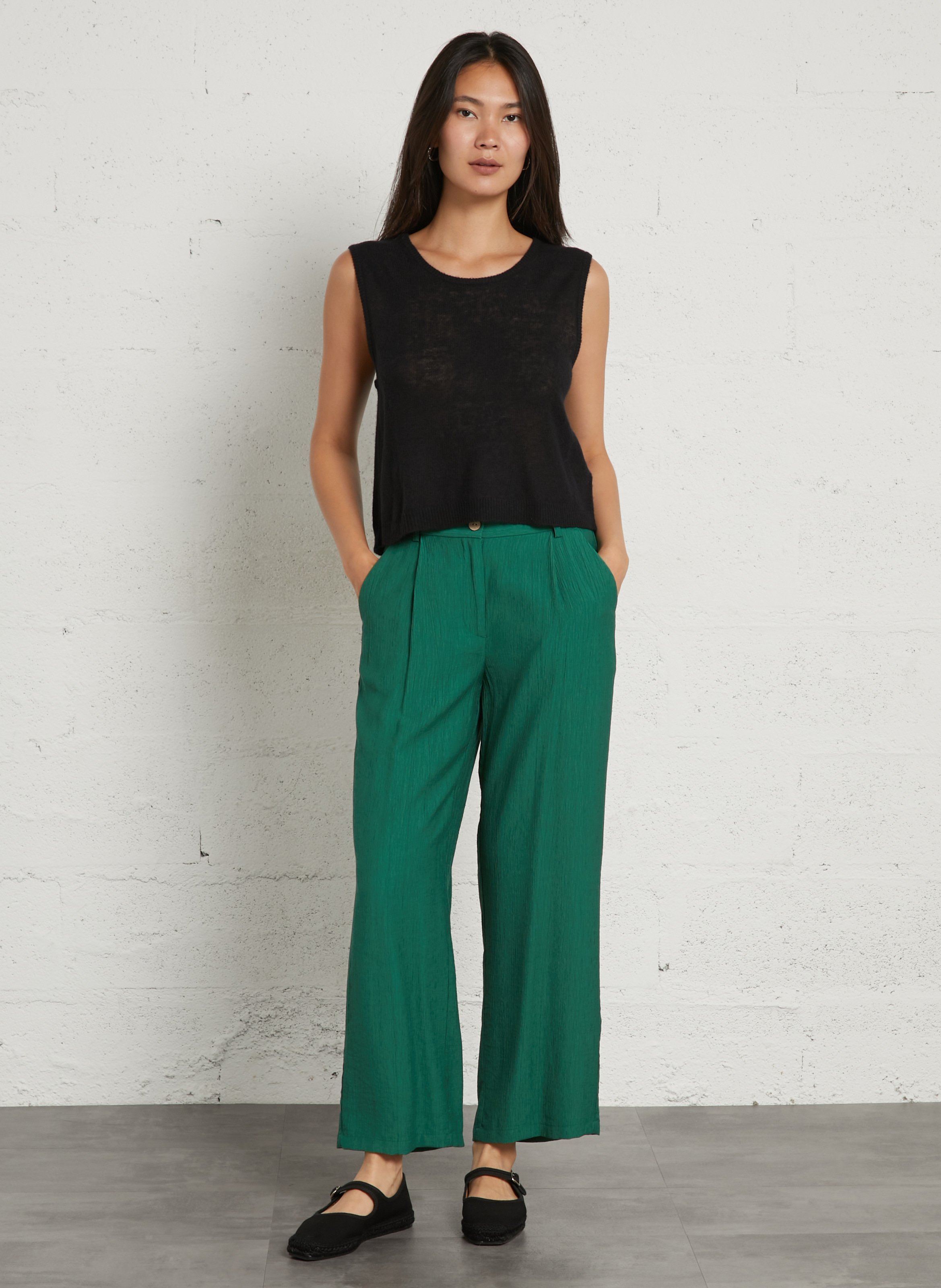 Carrot trousers NICE THINGS Green