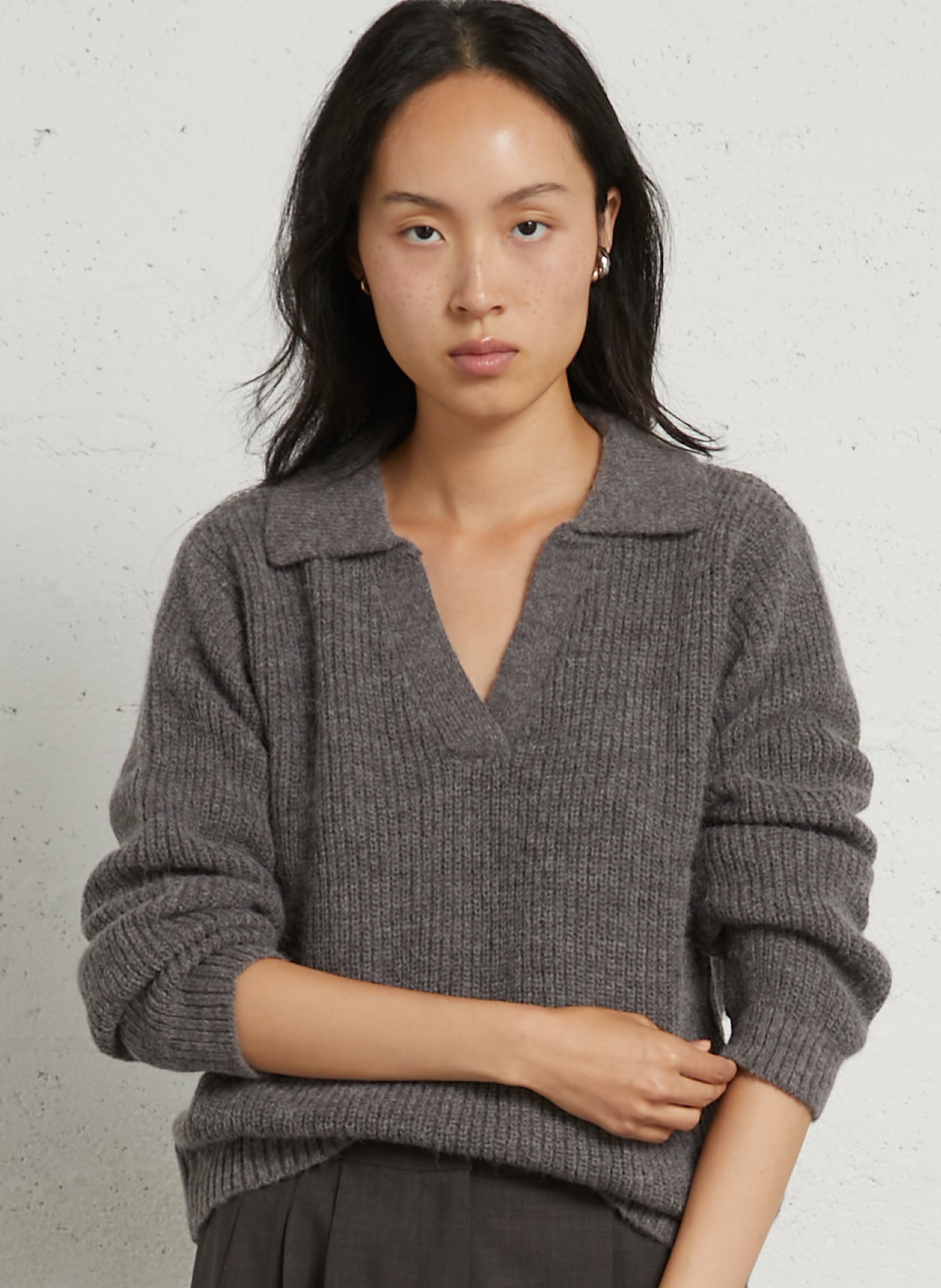 Gerade geschnittener Strickpullover DIEGA Grau