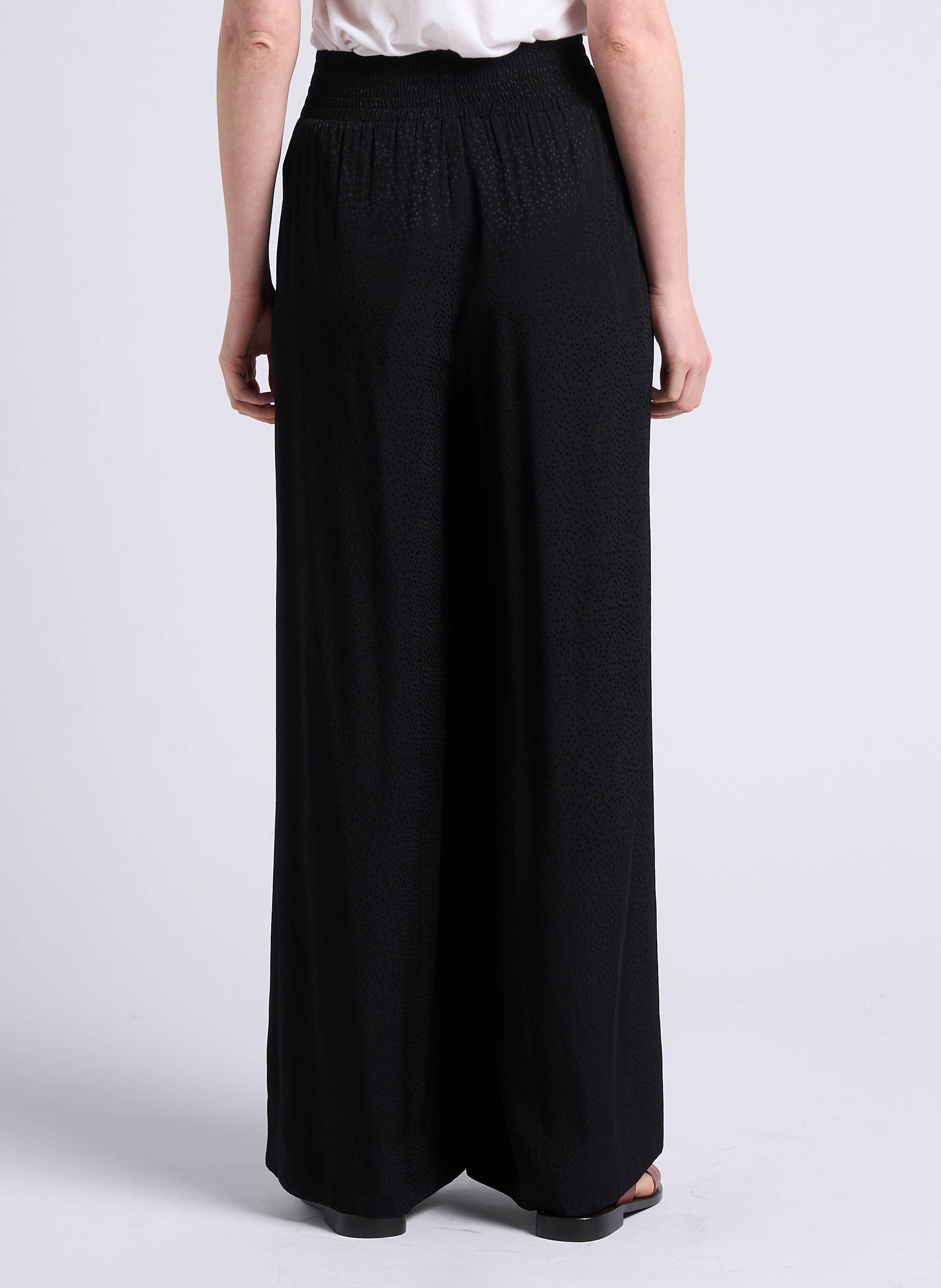 Pantalon large taille haute en jacquard imprimé ATTIC AND BARN Noir