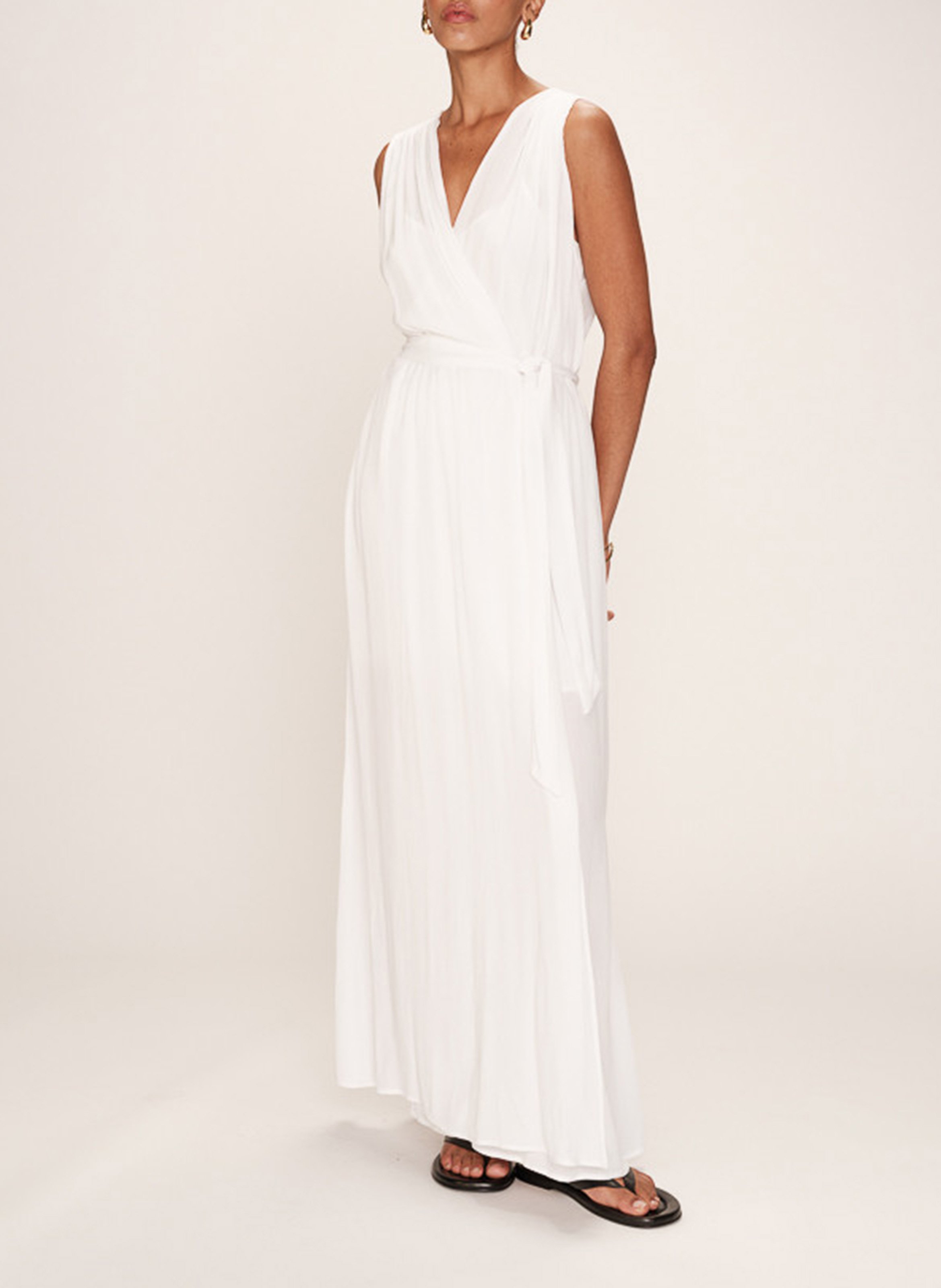 Long V-neck dress GRACE ET MILA White