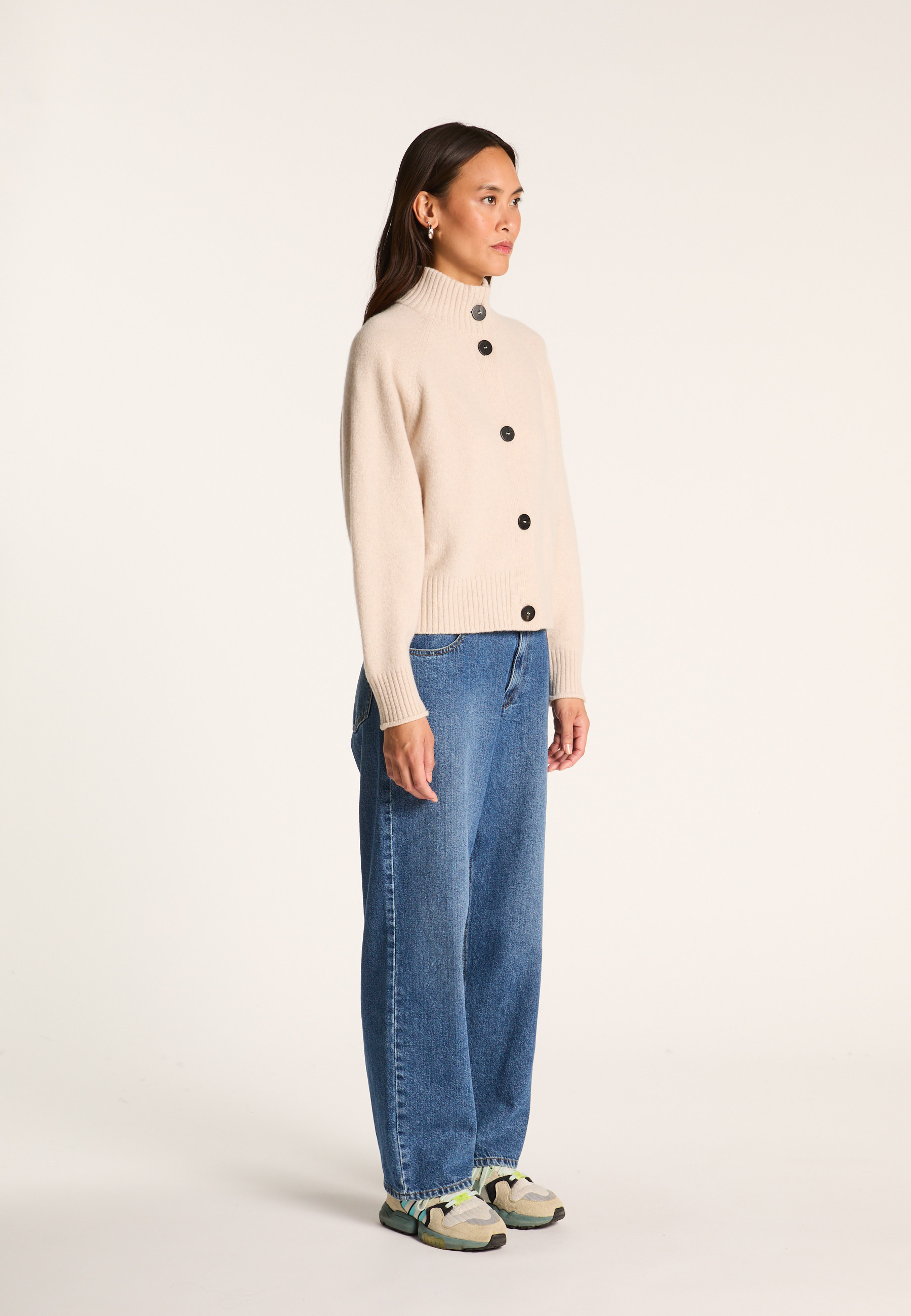 Cashmere blend cardigan MAISON MONTAGUT White