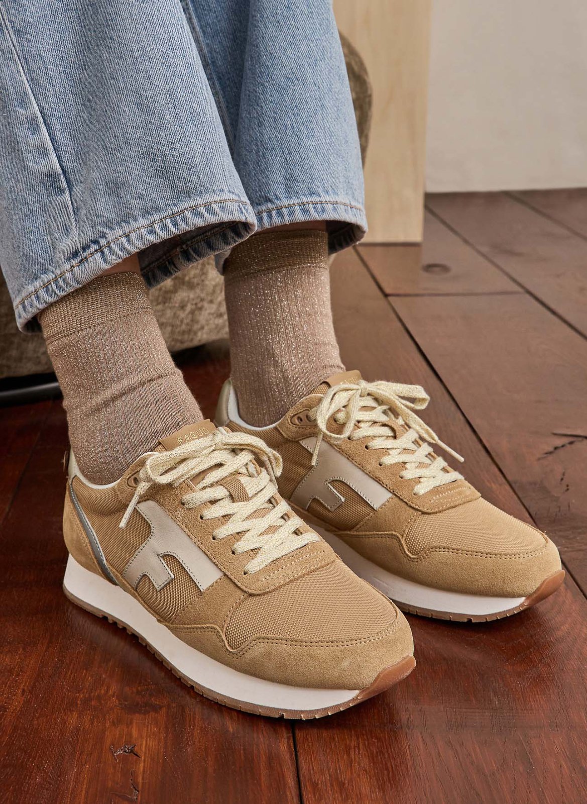 Niedrige Sneaker aus Leder-Mix FAGUO Beige