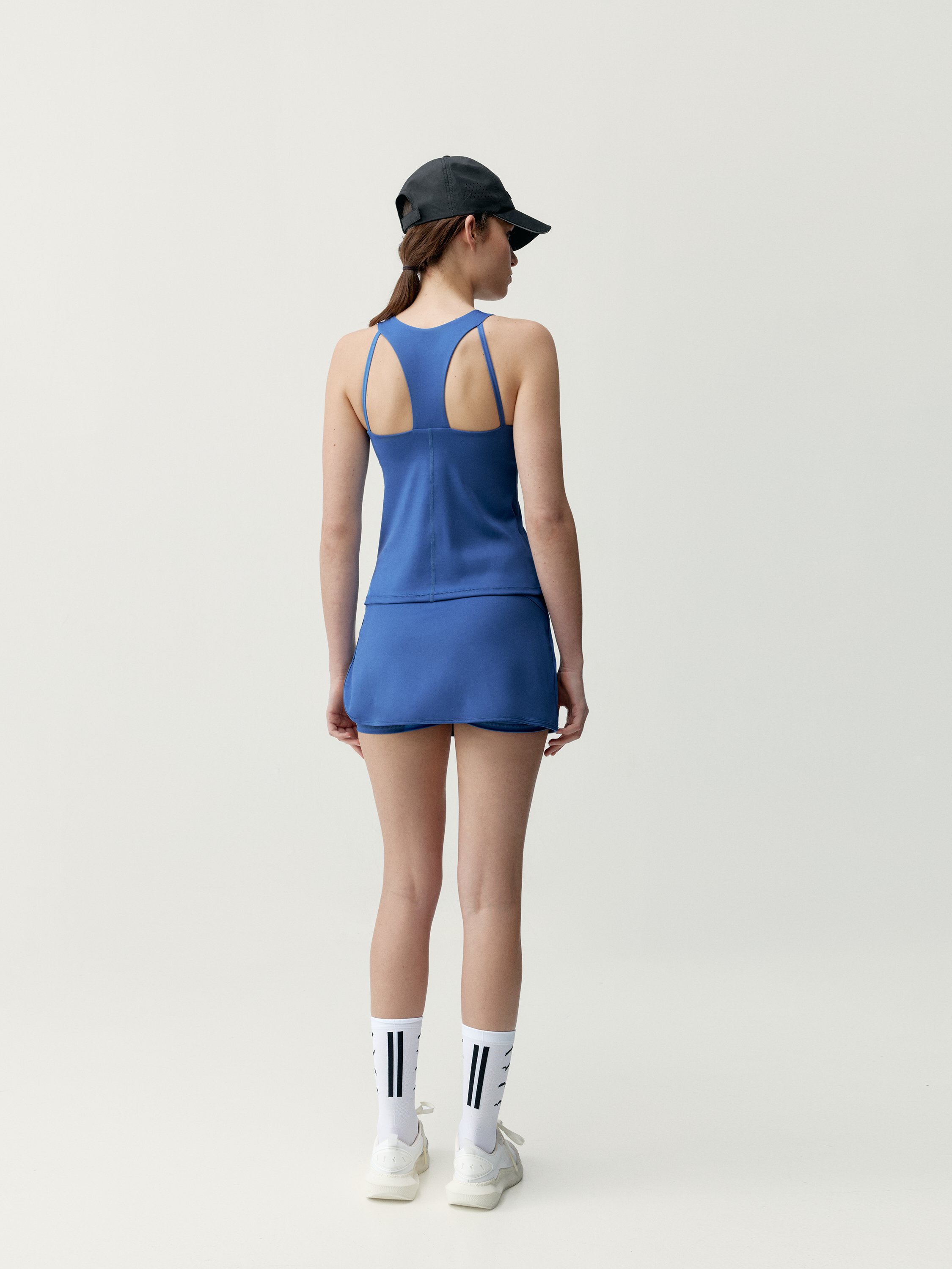 Gadea tank top with removable pads BORN Blue
