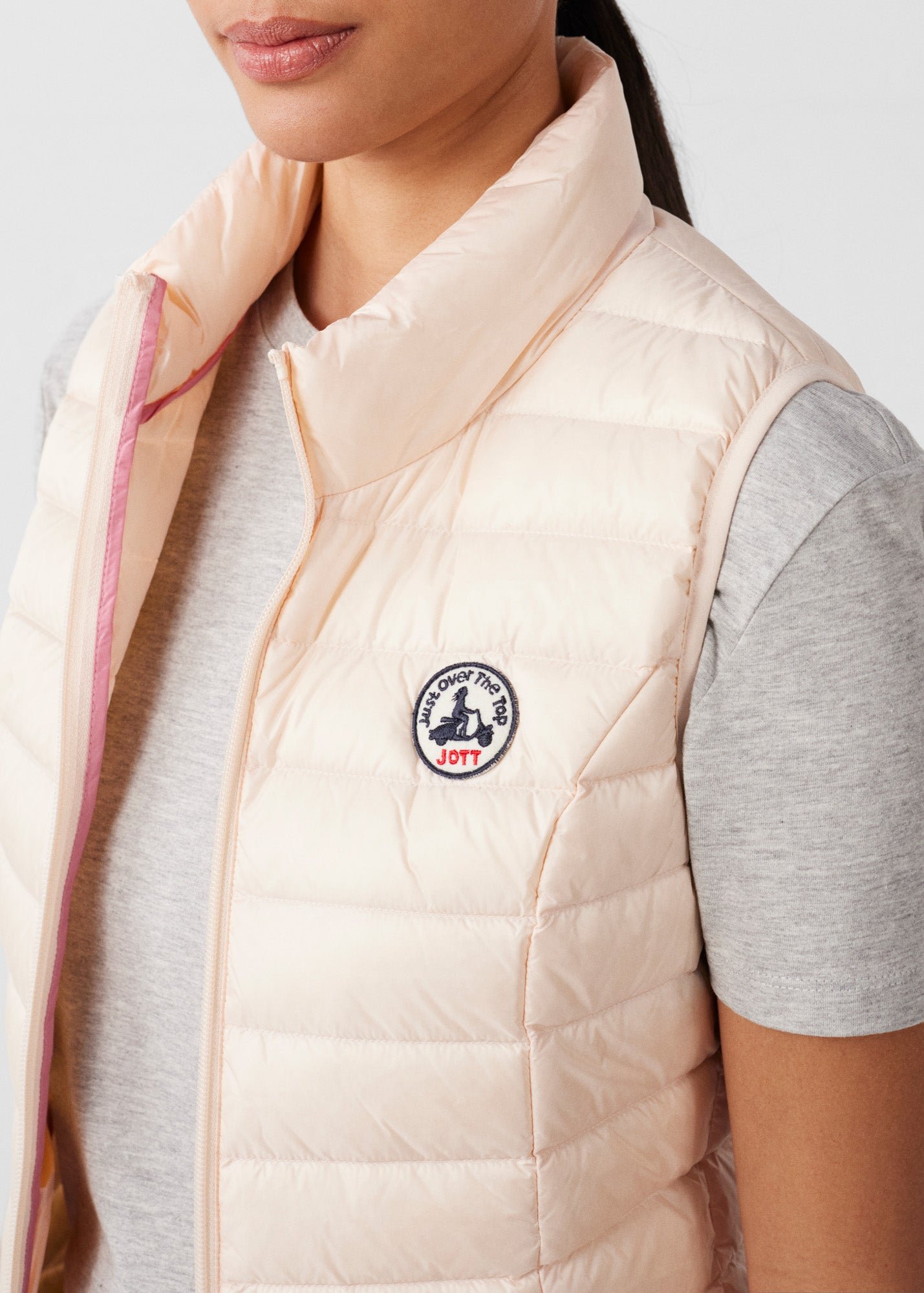 Sleeveless lightweight down vest seda JOTT Pink