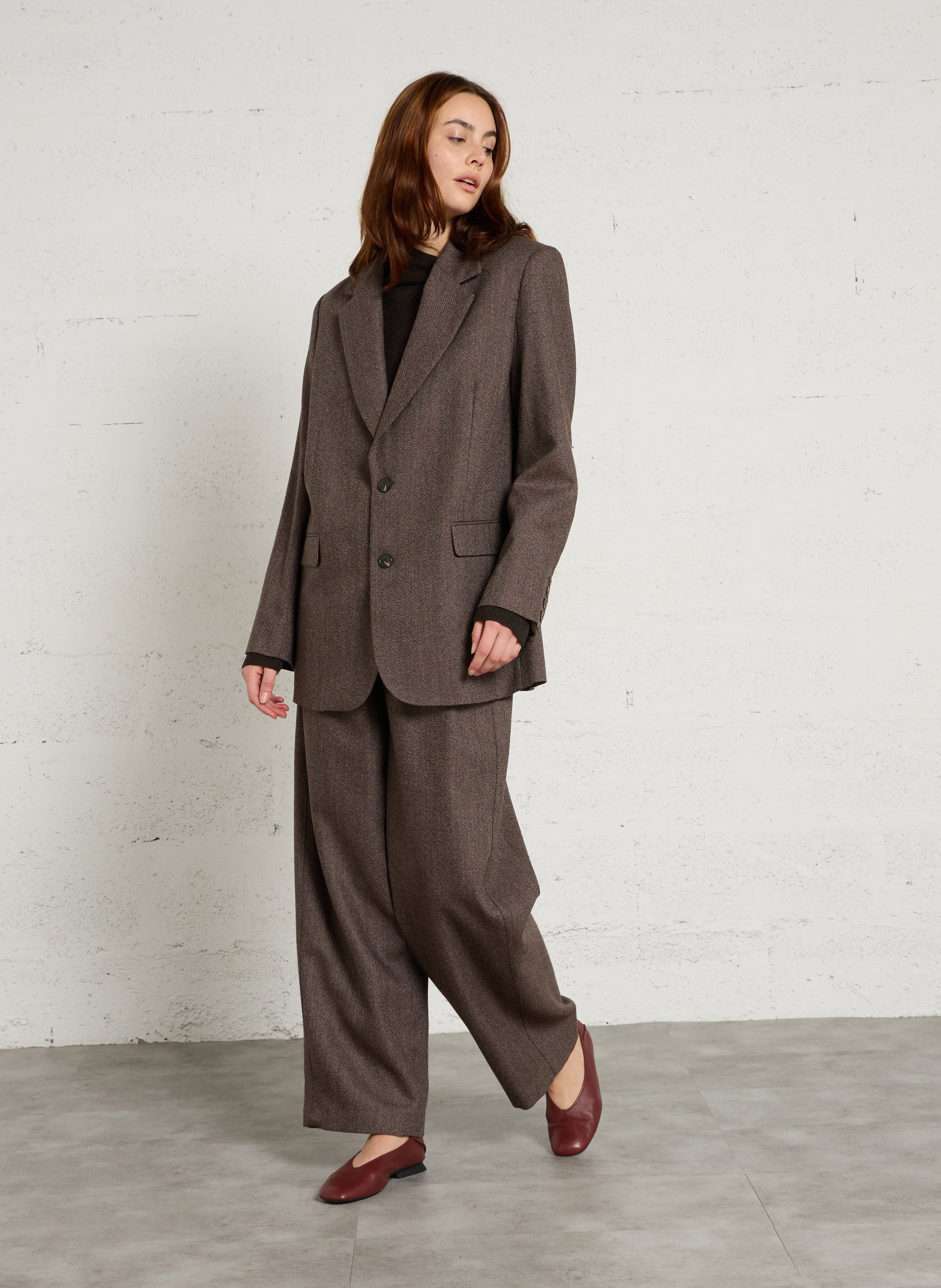 Gerade geschnittener Wolltwill-Blazer SOEUR Braun