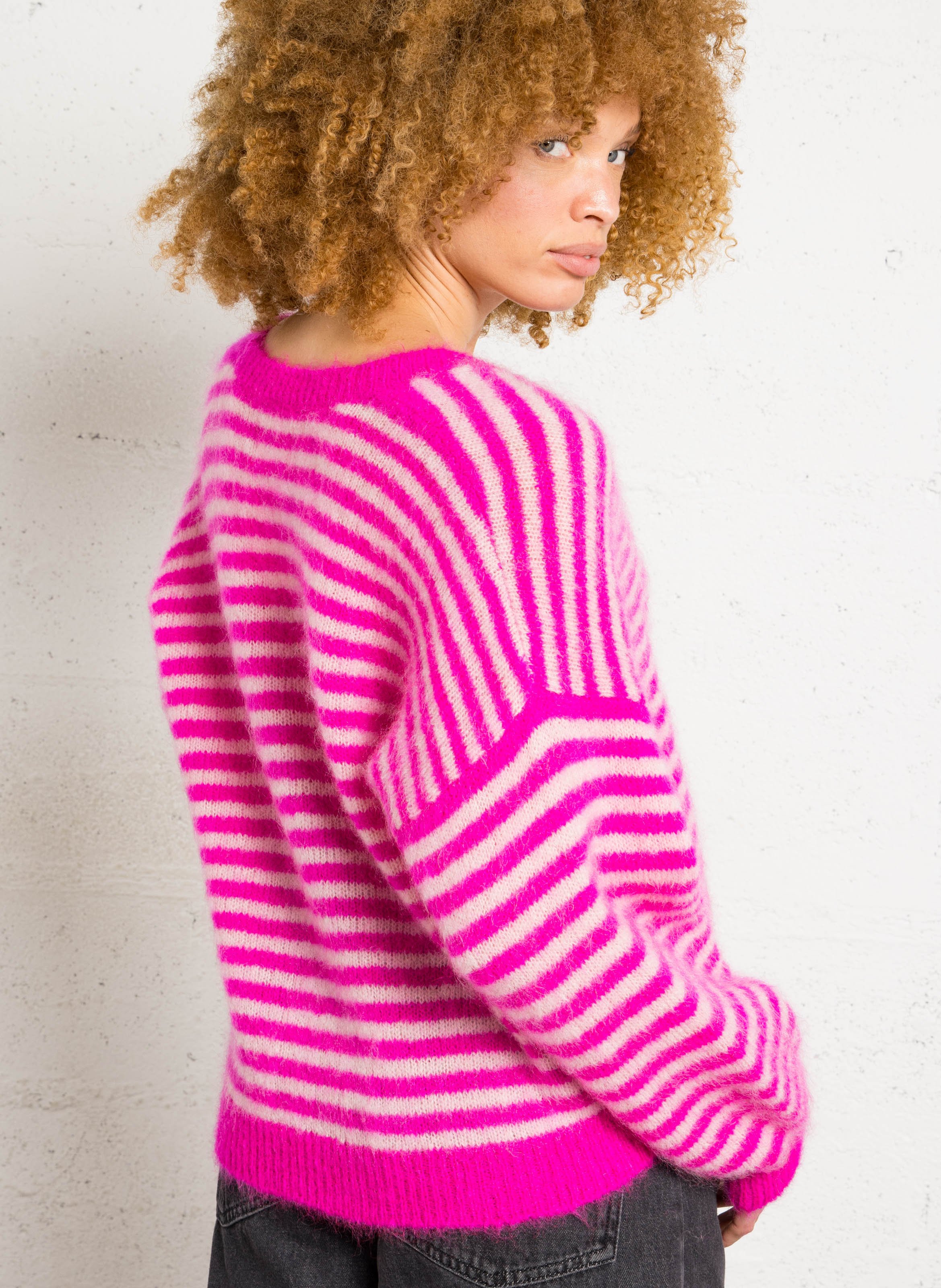 Oversized V-neck wool blend cardigan DES PETITS HAUTS Pink