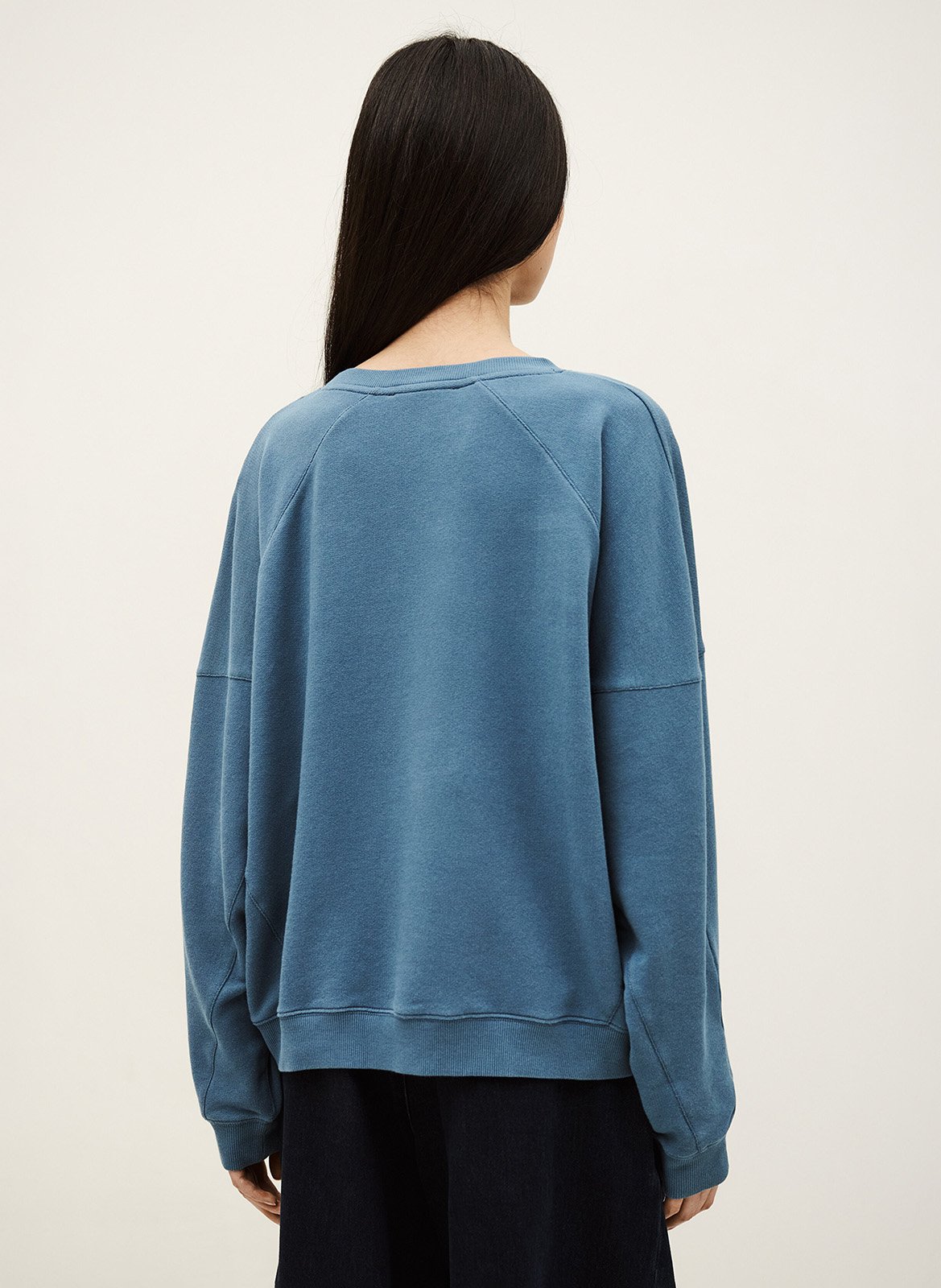 Wijde sweater met ronde hals en borduursel. BA&SH Blauw