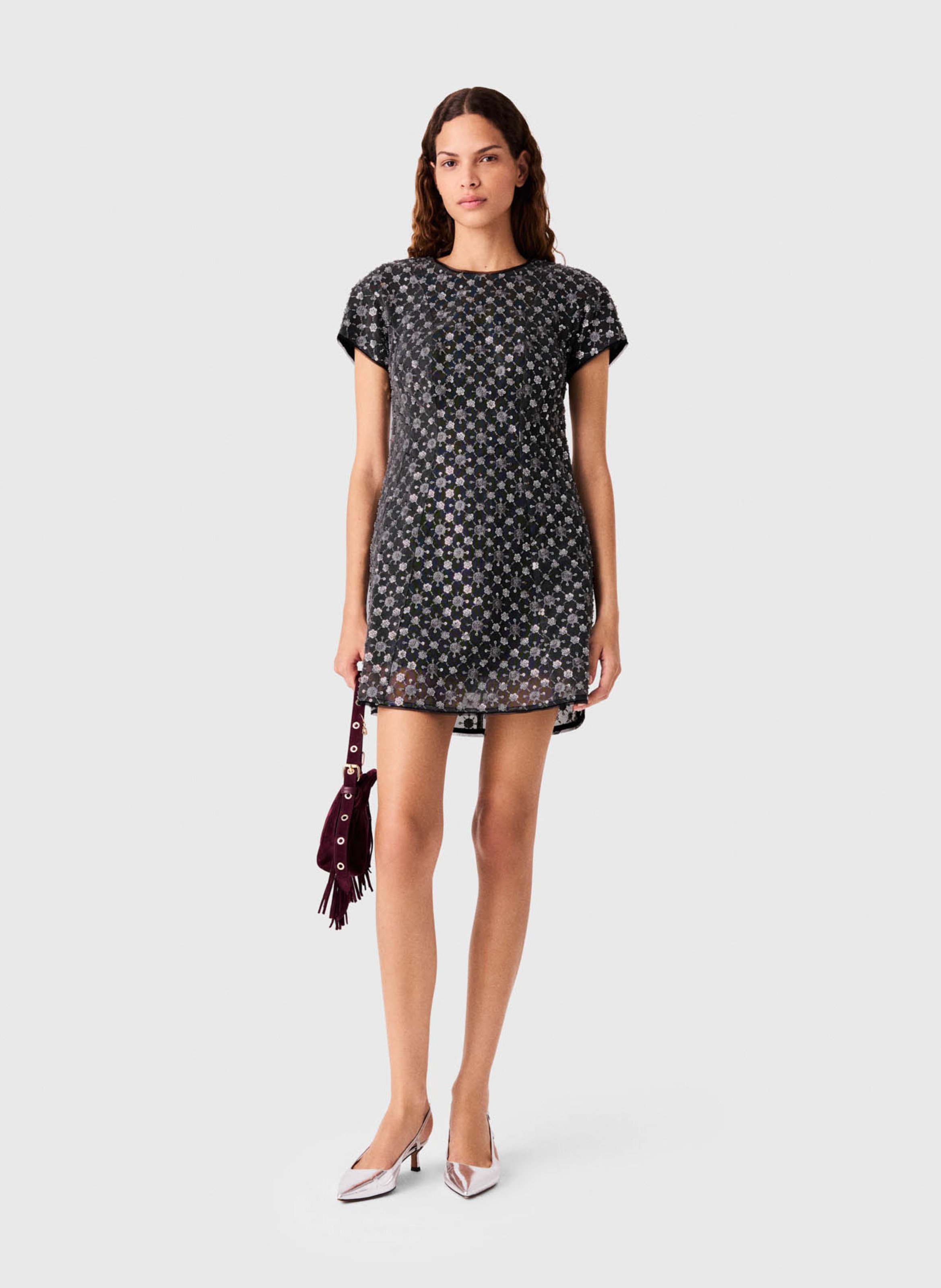 Robe courte strassée à manches courtes MAJE Gris