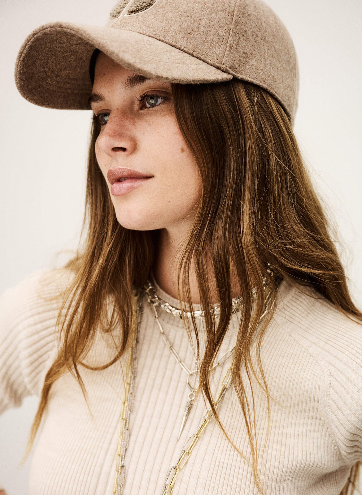 Straight-fit, wollen trui met ronde hals BA&SH Beige