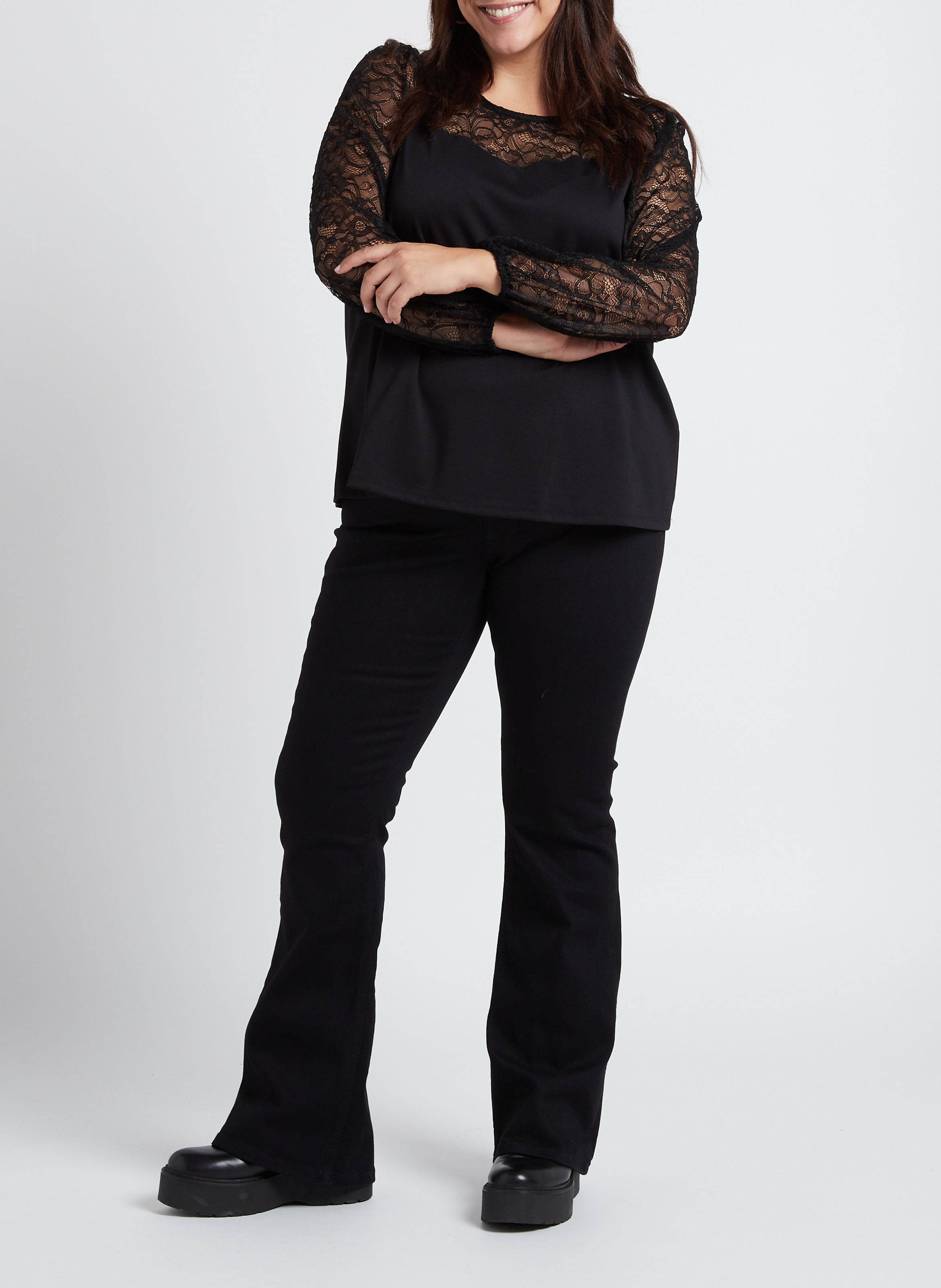 Kanten top met ronde hals EVOKED Zwart