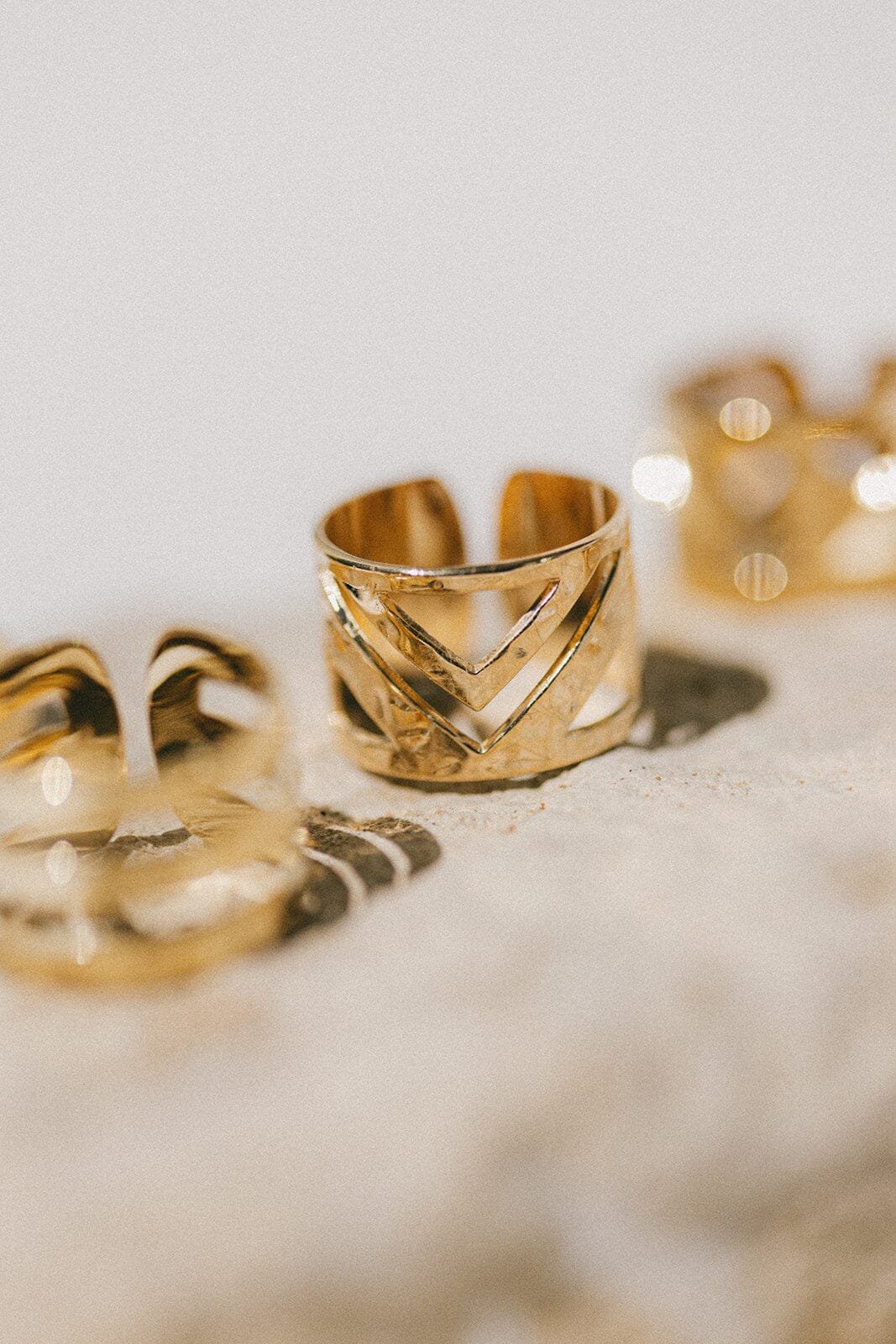 Hammered gold plated ring MONSIEUR SIMONE Golden