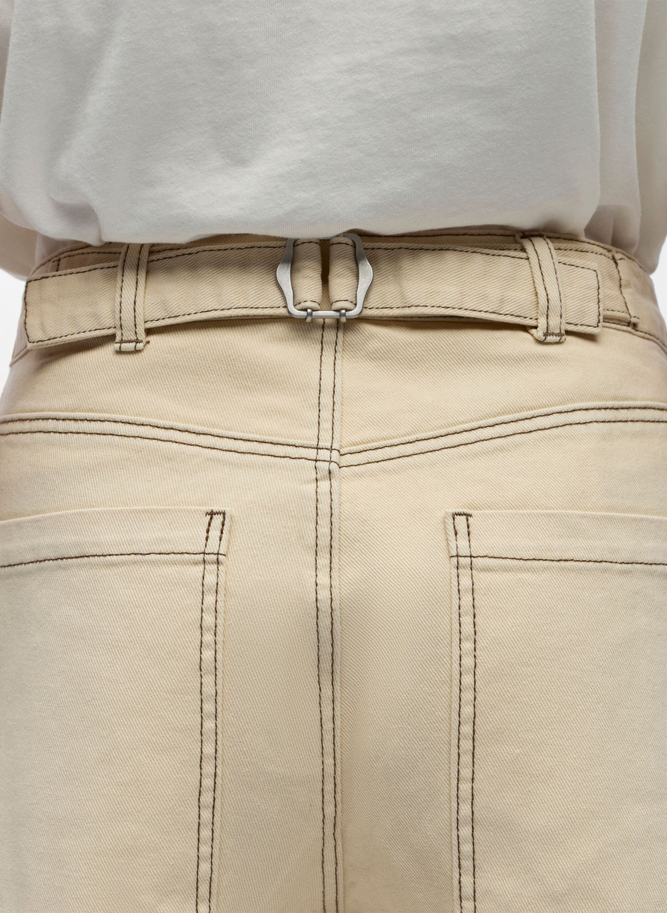 Gerade Bermuda-Shorts aus Baumwolle und recycelter Baumwolle OBJECT Beige